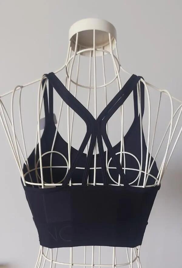 Entre Particuliers - NEUF - Brassière danse moderne, taille 36 2/4