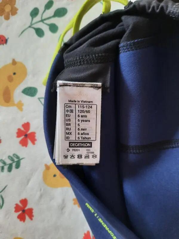 Entre Particuliers - T-shirt en neoprene, 6 ans 3/3