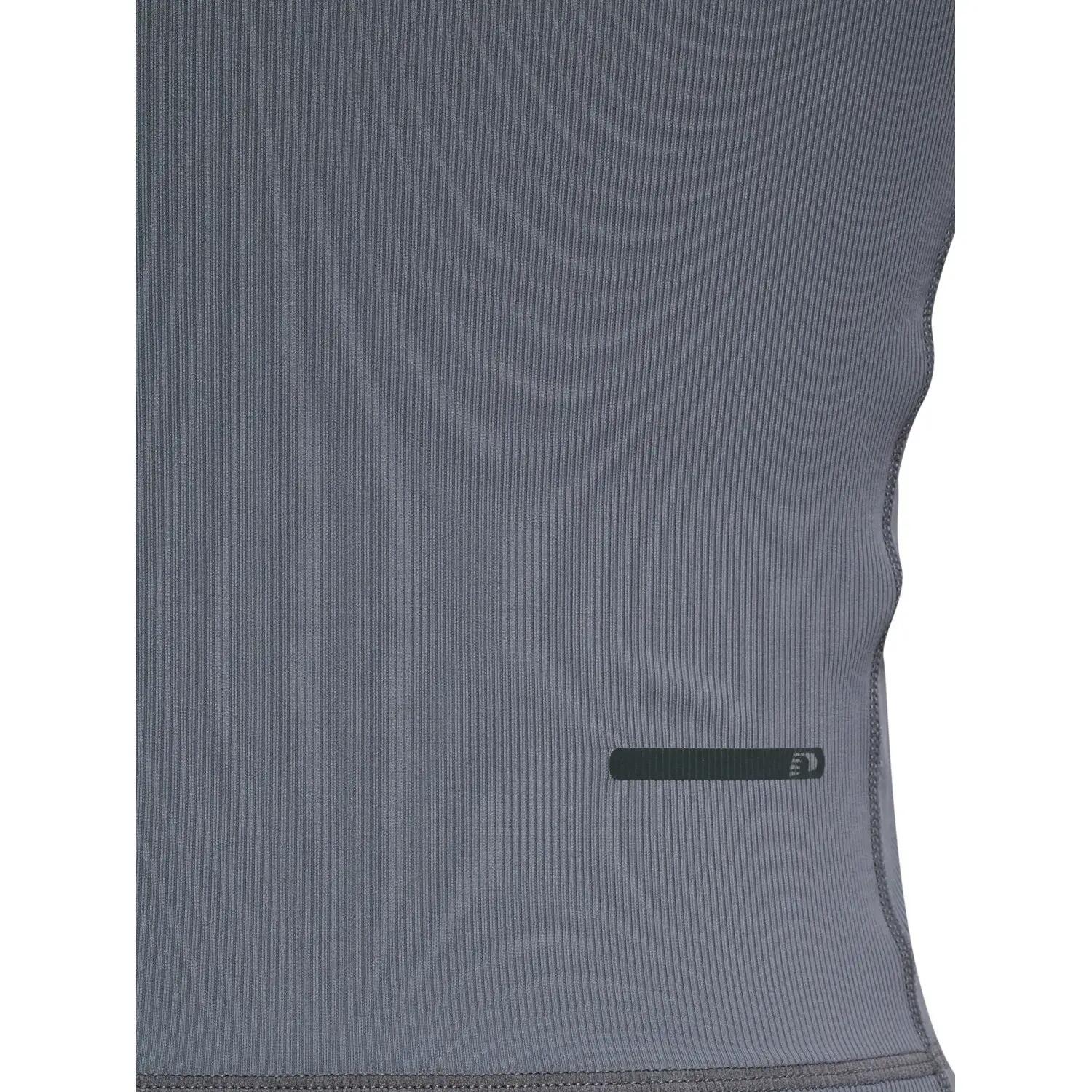 hummel Top nwlECLIPSE RIB con bolsillos laterales — ajuste ceñido 4/6