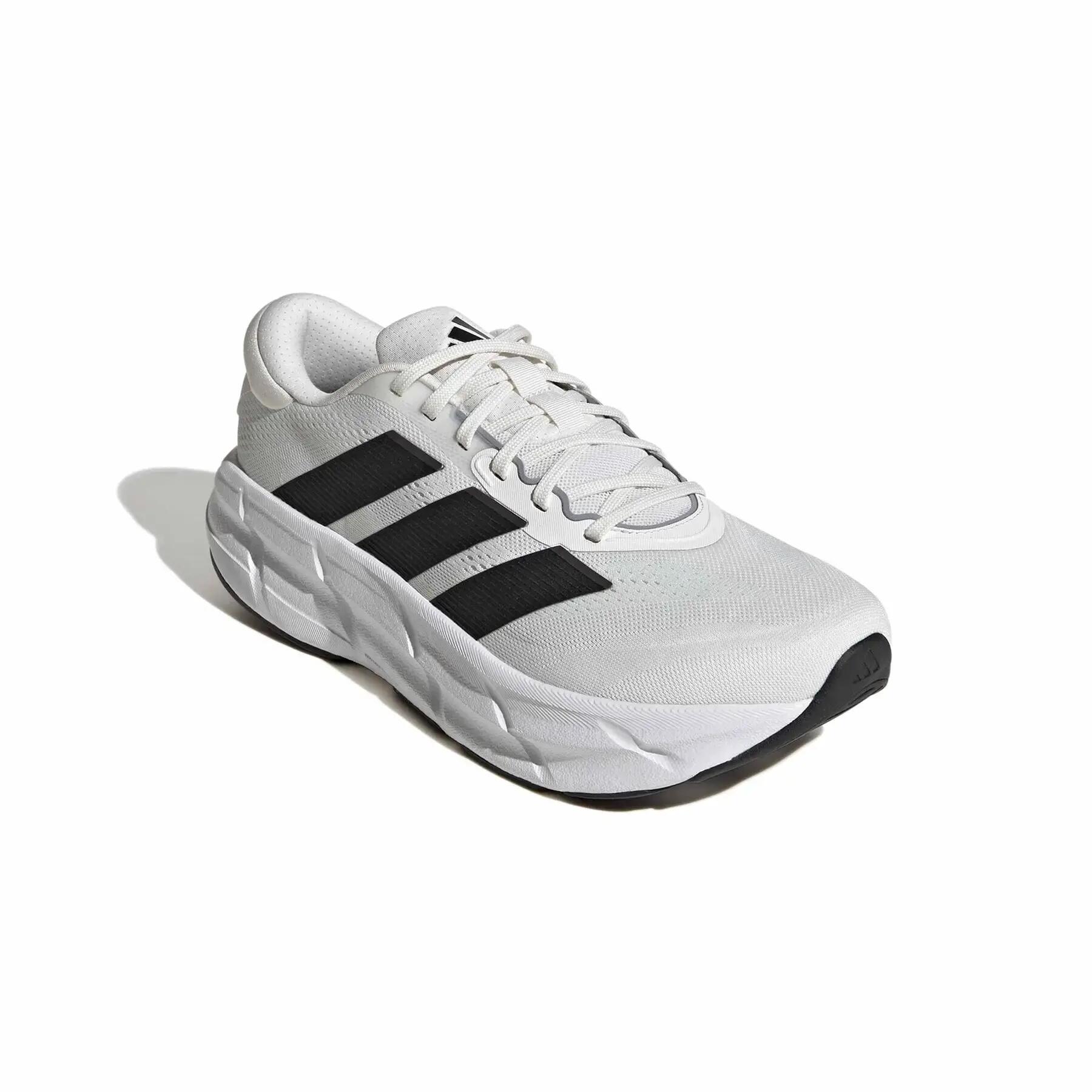 Buty do biegania adidas Questar 4 Plus 2/7