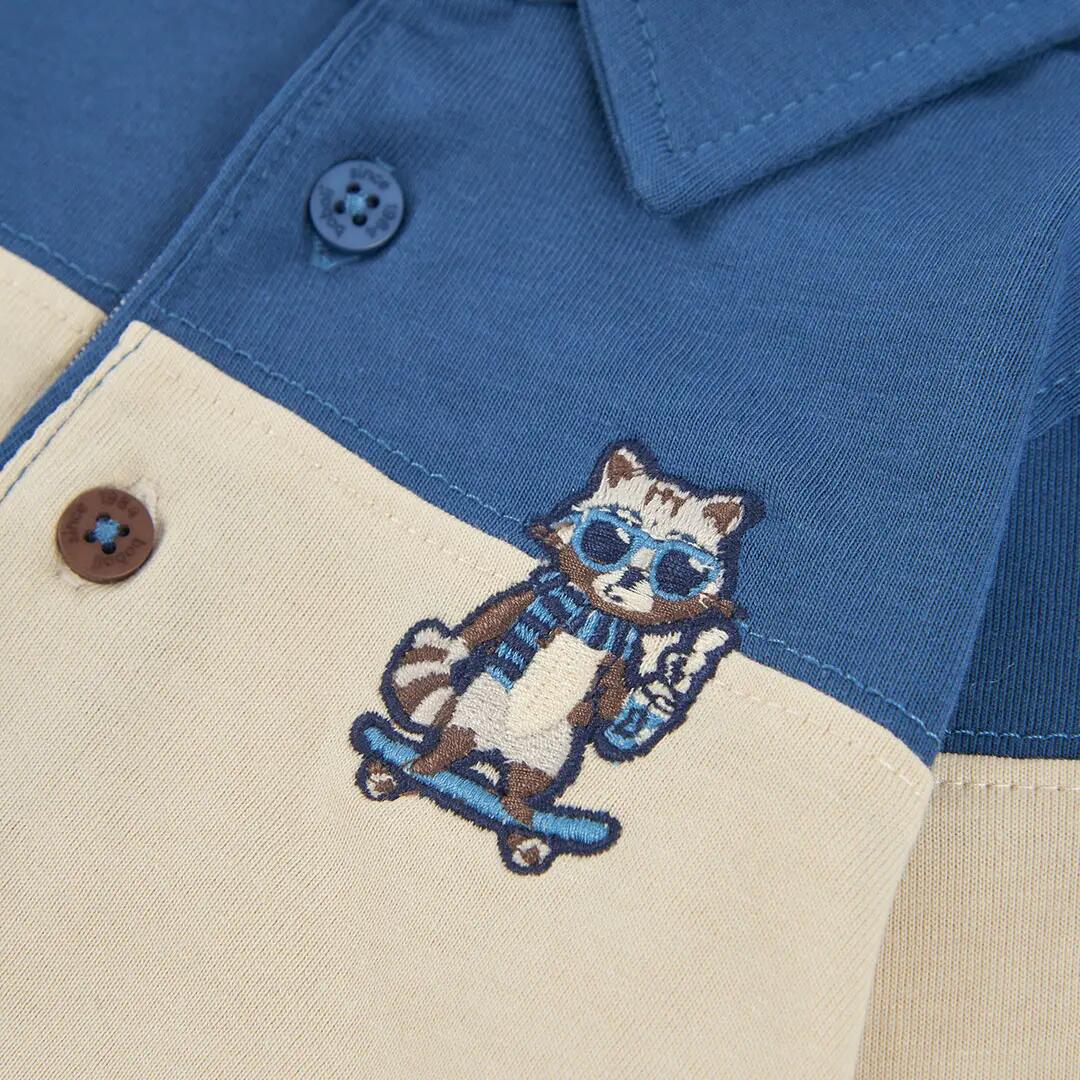 Polo punto niño azul tricolor bordado mapache 3/4