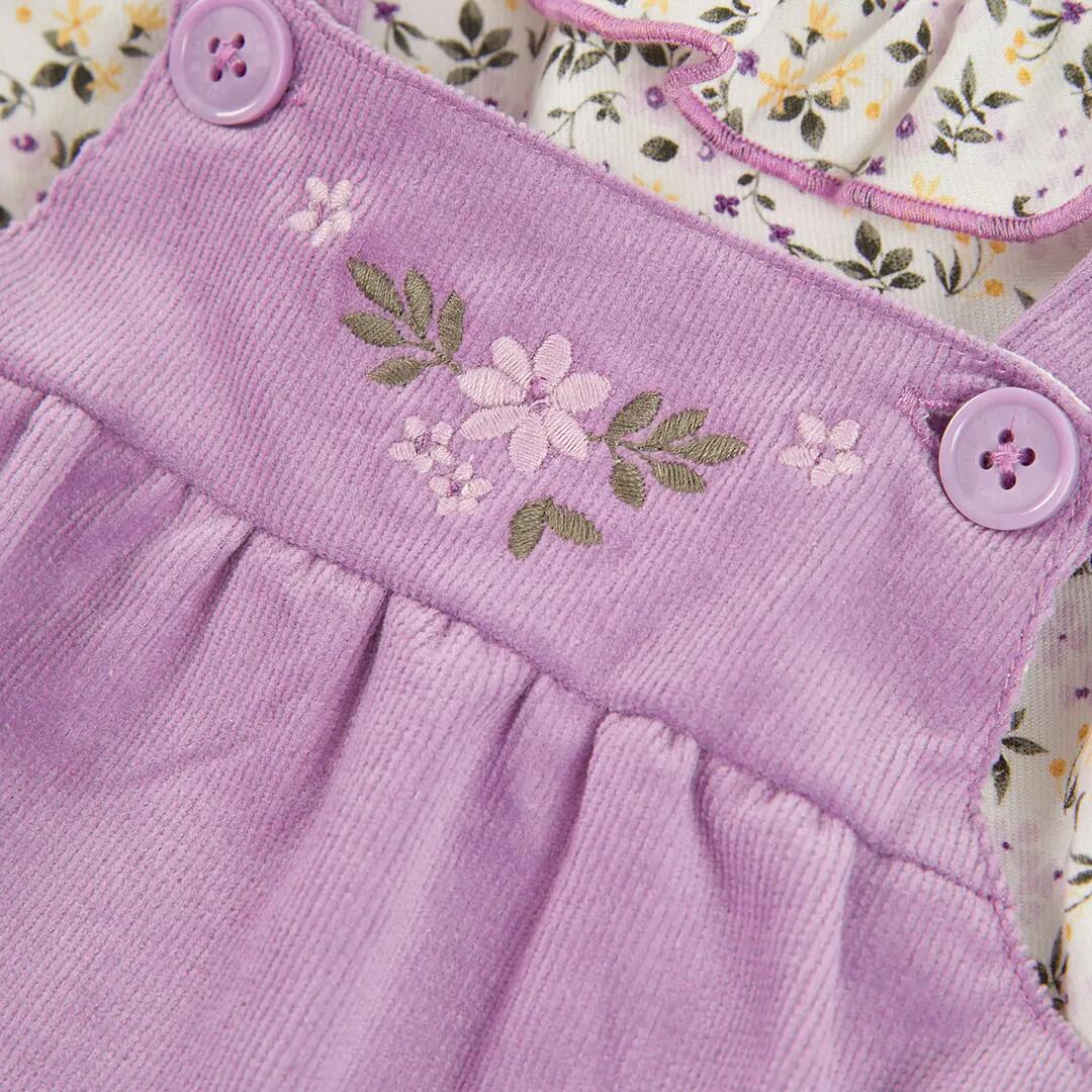 Conjunto bebé lila bordado de flores 7/7