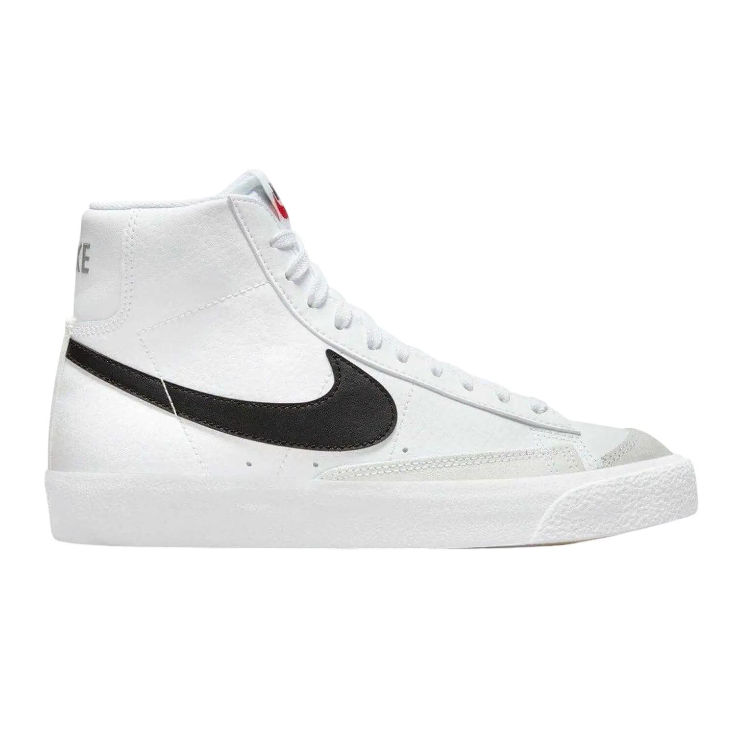 NIKE picture