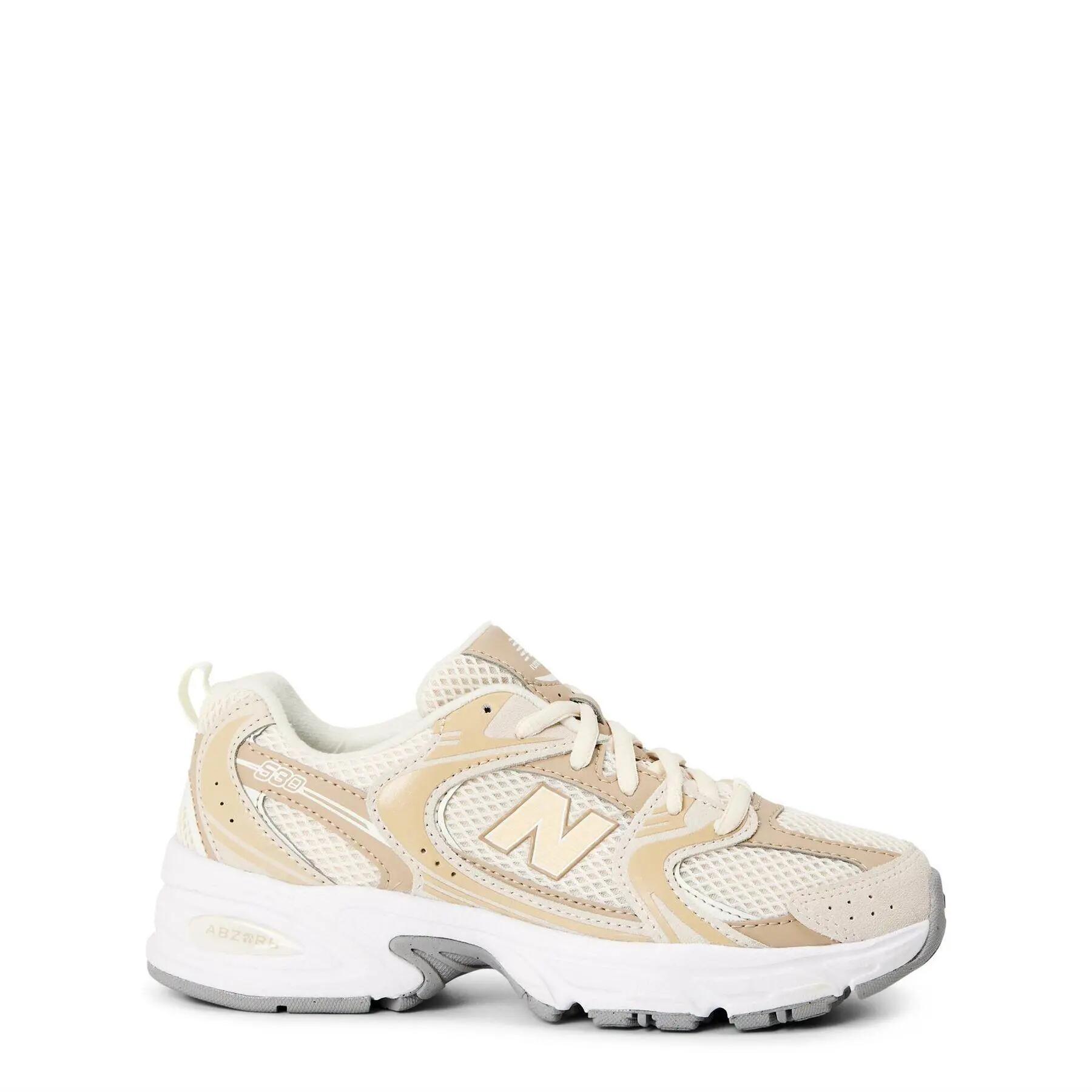 NEW BALANCE picture