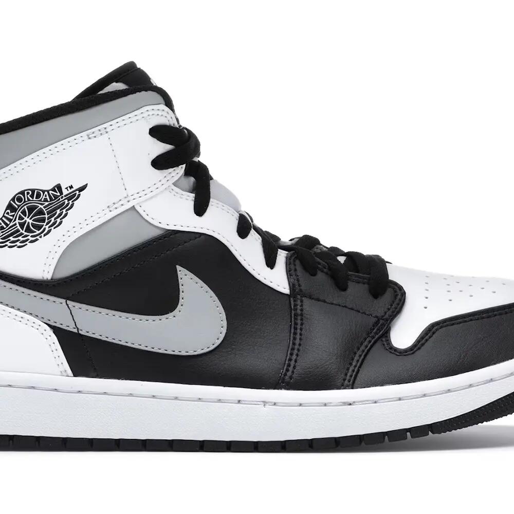 WHITE / BLACK