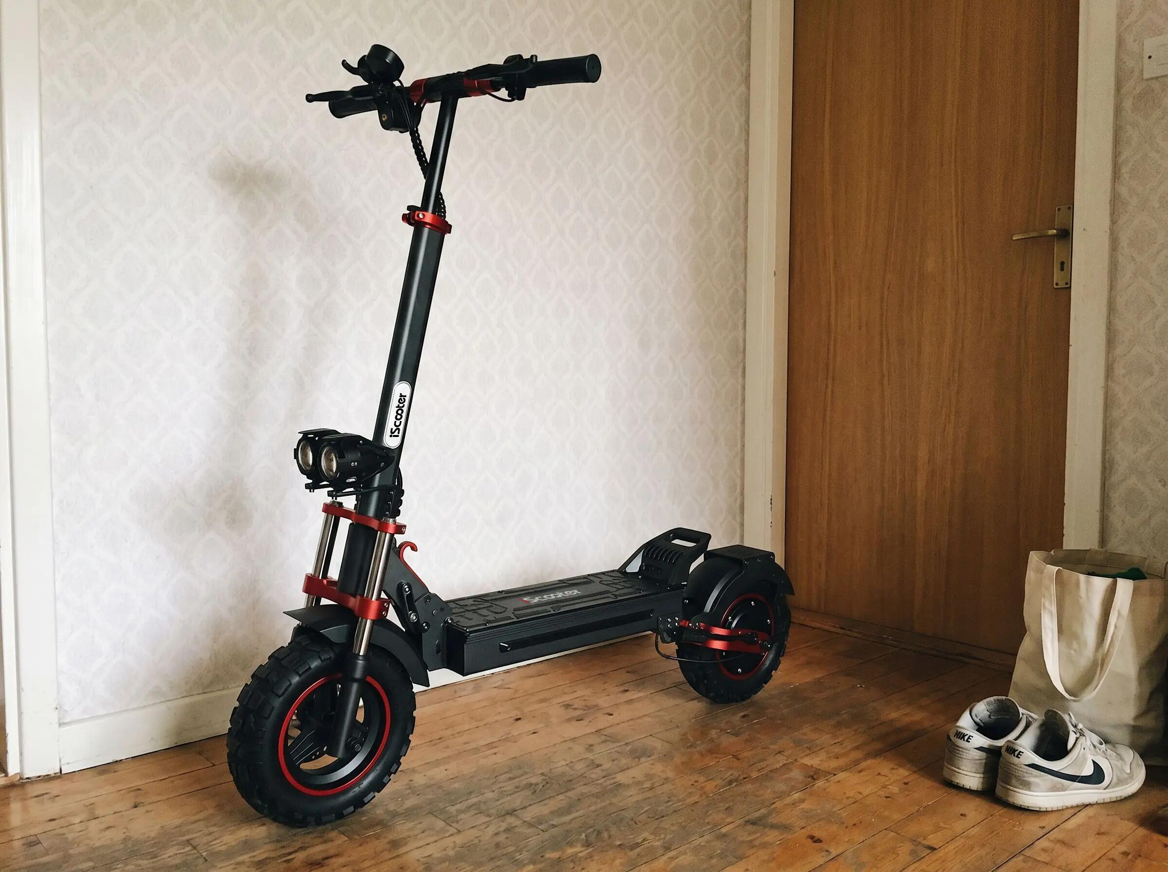 Trottinette Électrique Tout-Terrain iScooter 800W,45 km,Double Suspension,APP 12/15