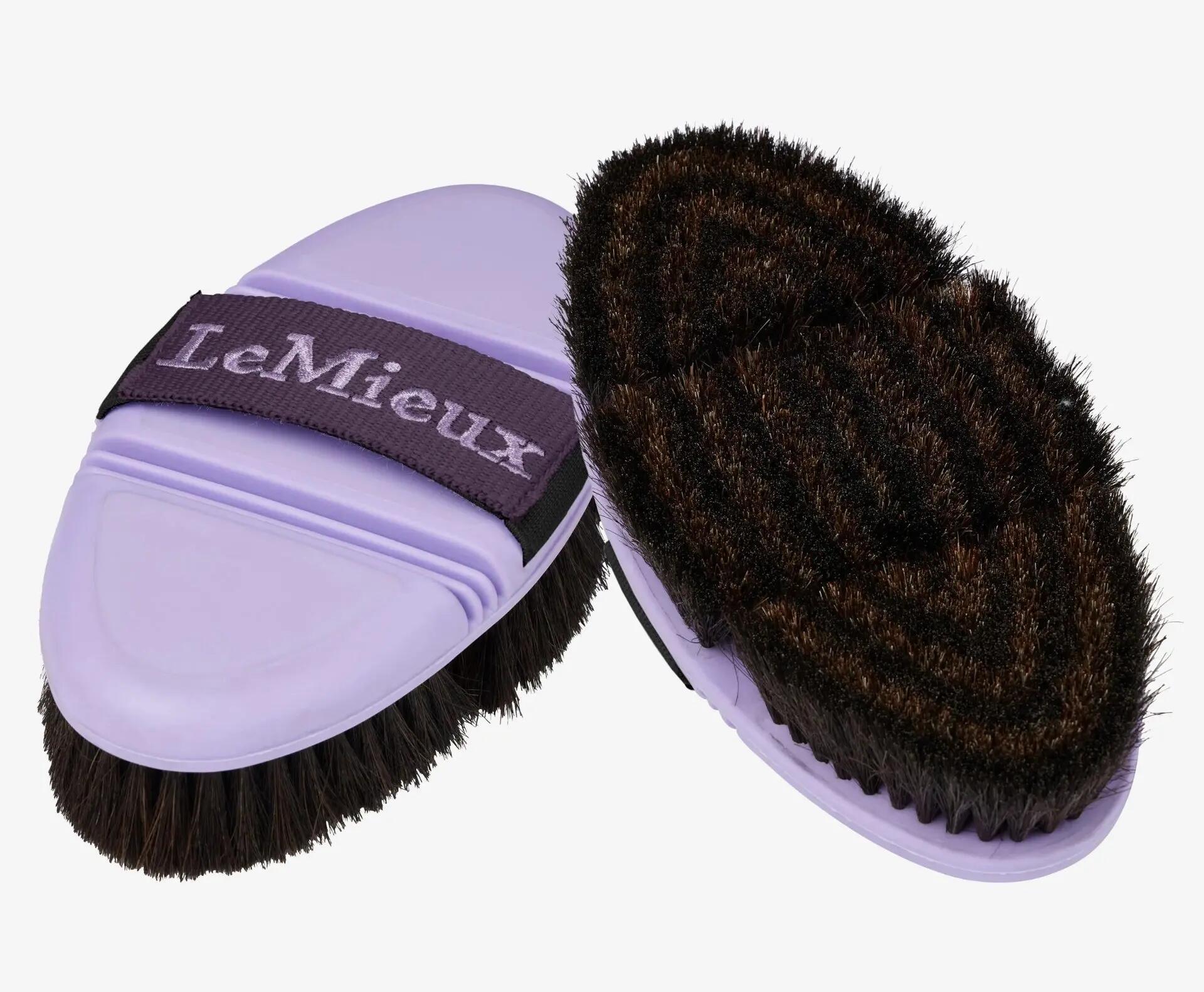 Brosse d'équitation LeMieux Flexi 5/7