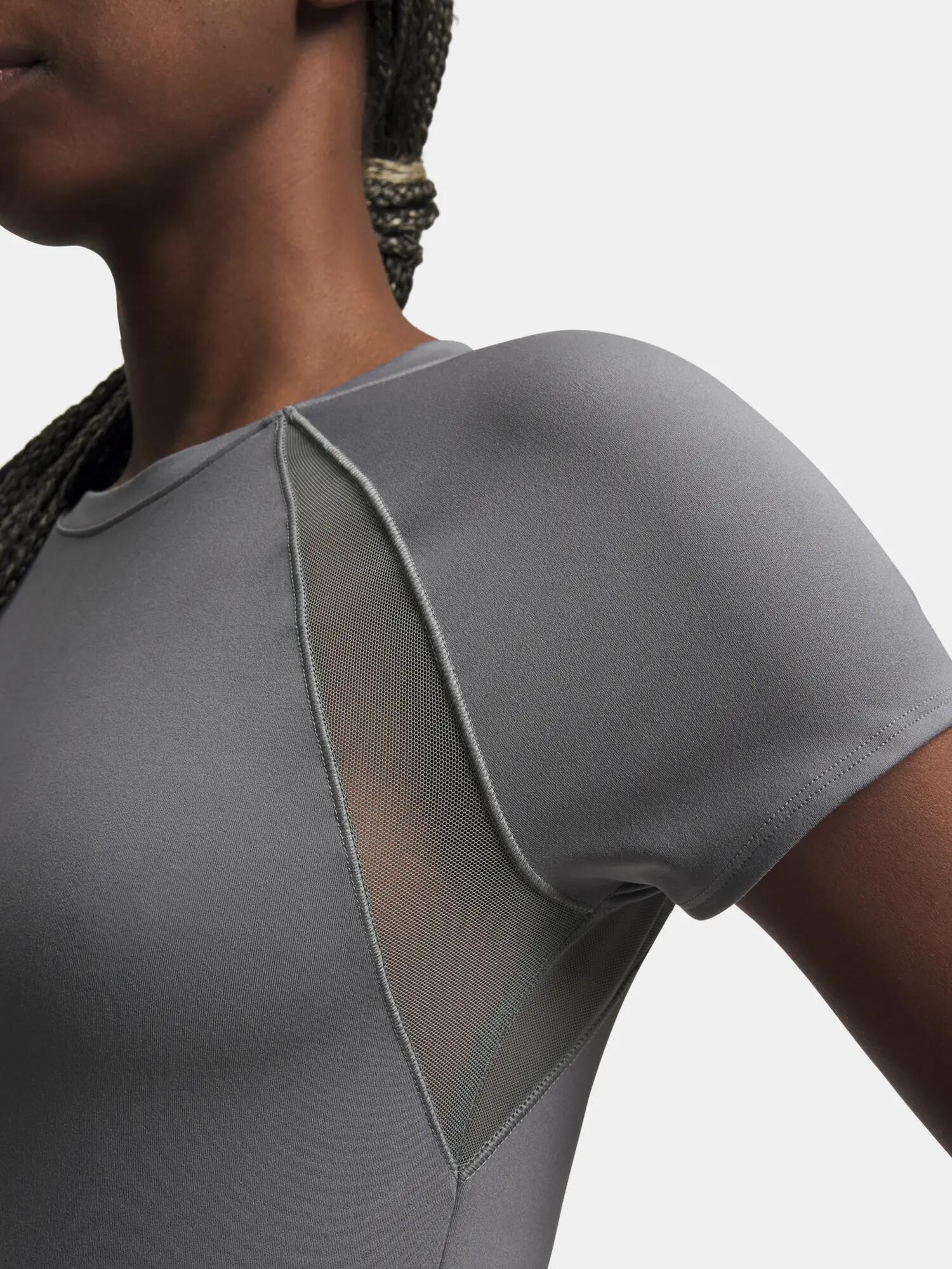 Maglietta da allenamento da donna Under Armour Motion Mesh 3/3