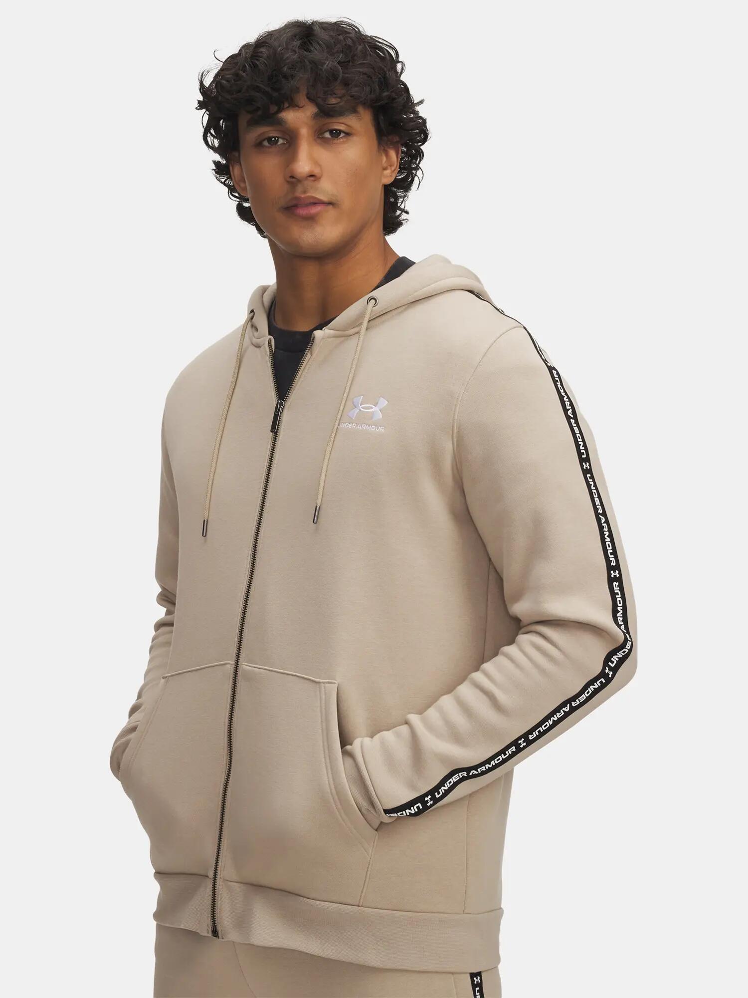 UNDER ARMOUR picture