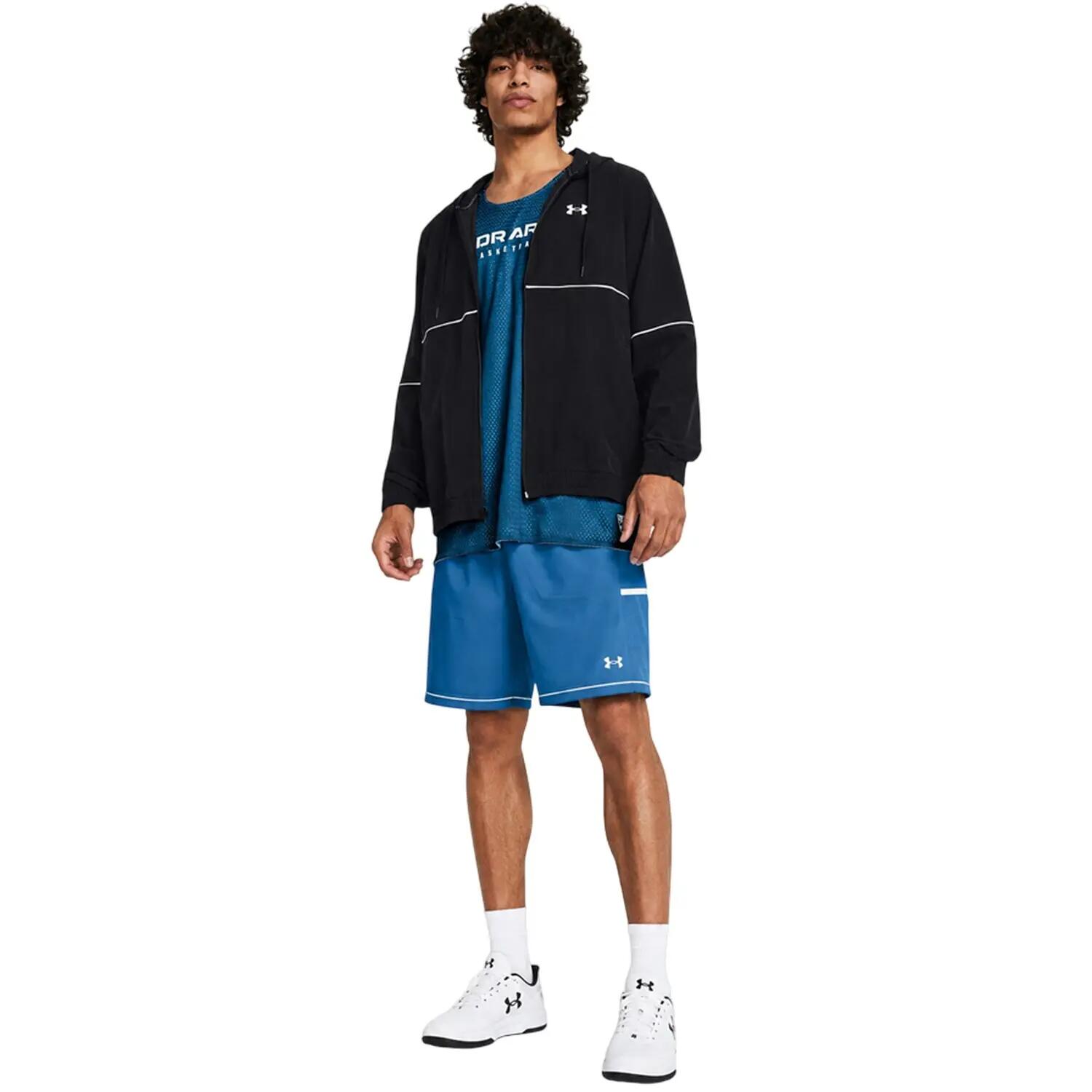 UNDER ARMOUR picture