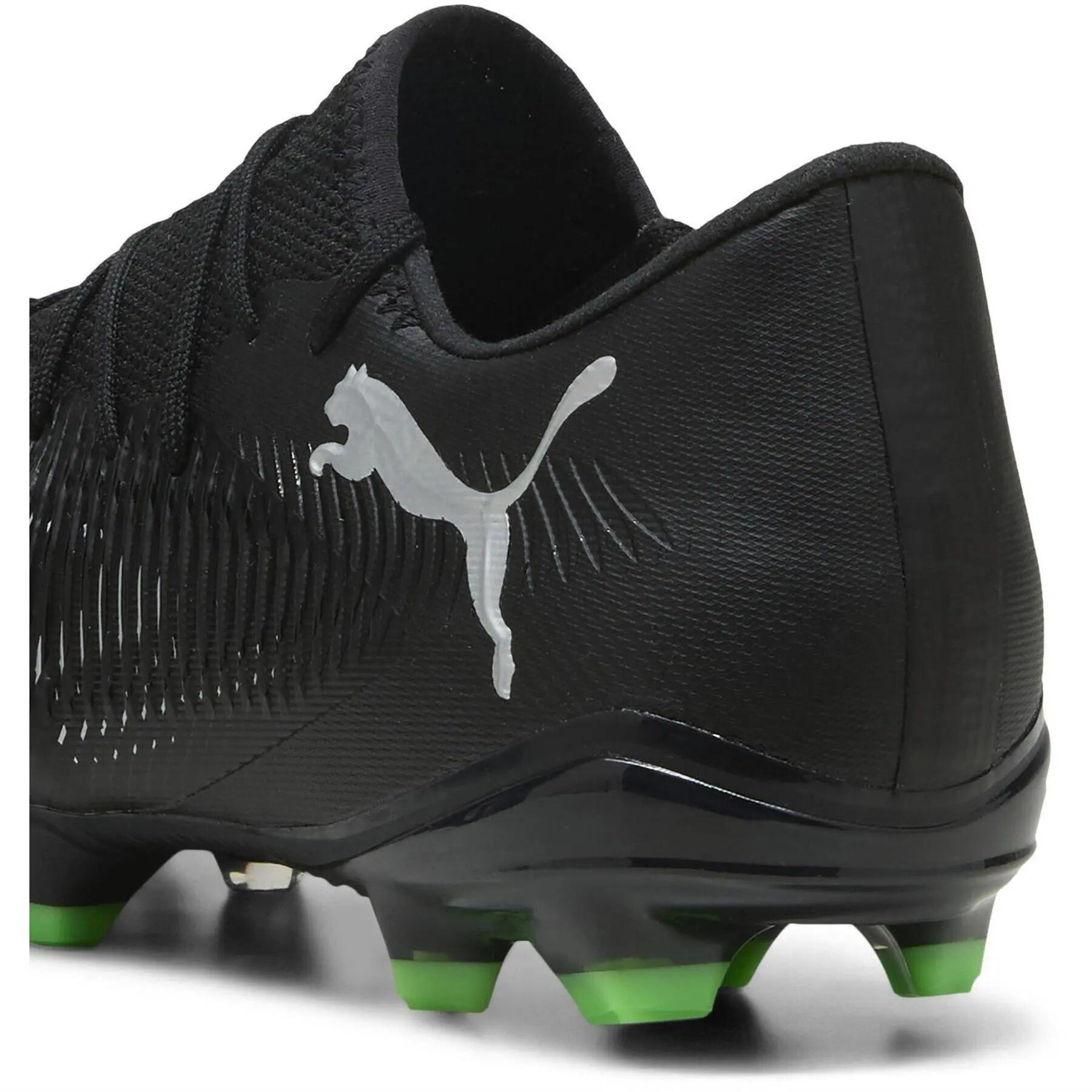 Chaussures de football basses FUTURE 8 MATCH FG/AG Unisexe PUMA 7/15