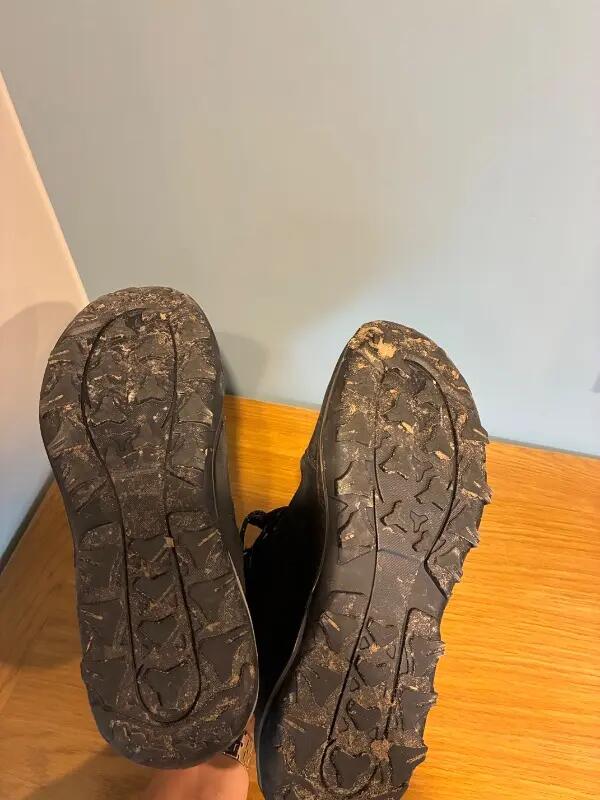 Entre Particuliers - Chaussures de marche robustes 5/5