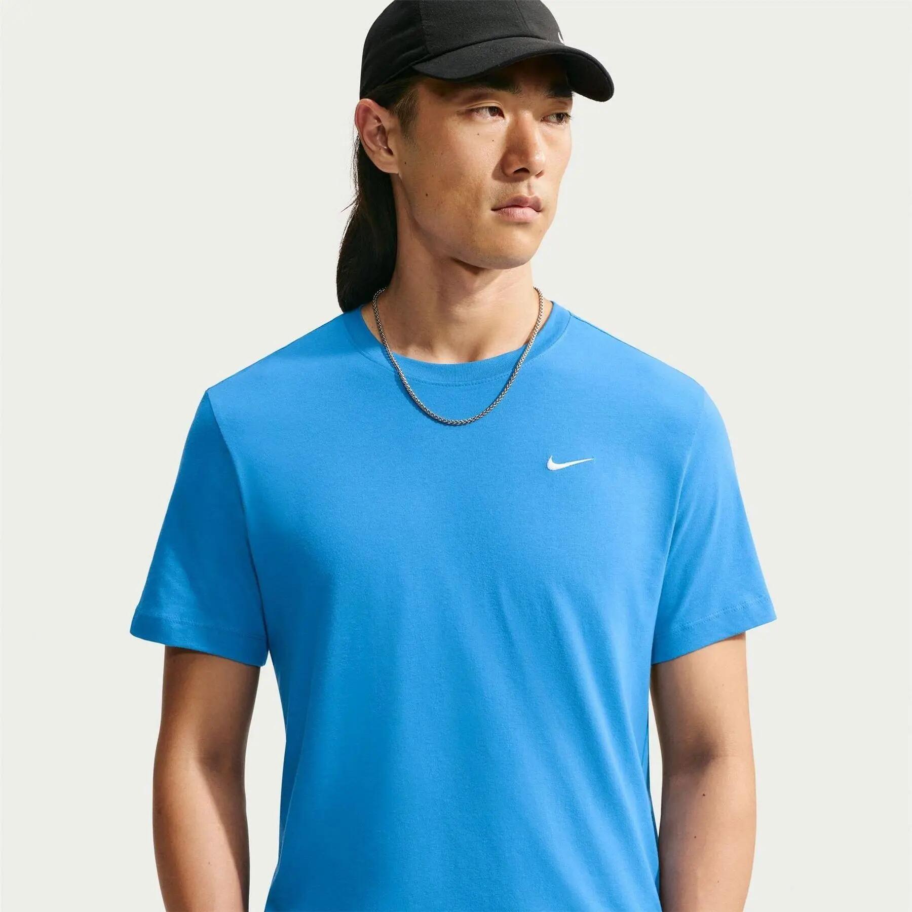 Nike Mens Club Team Cotton Lightweight T-Shirt