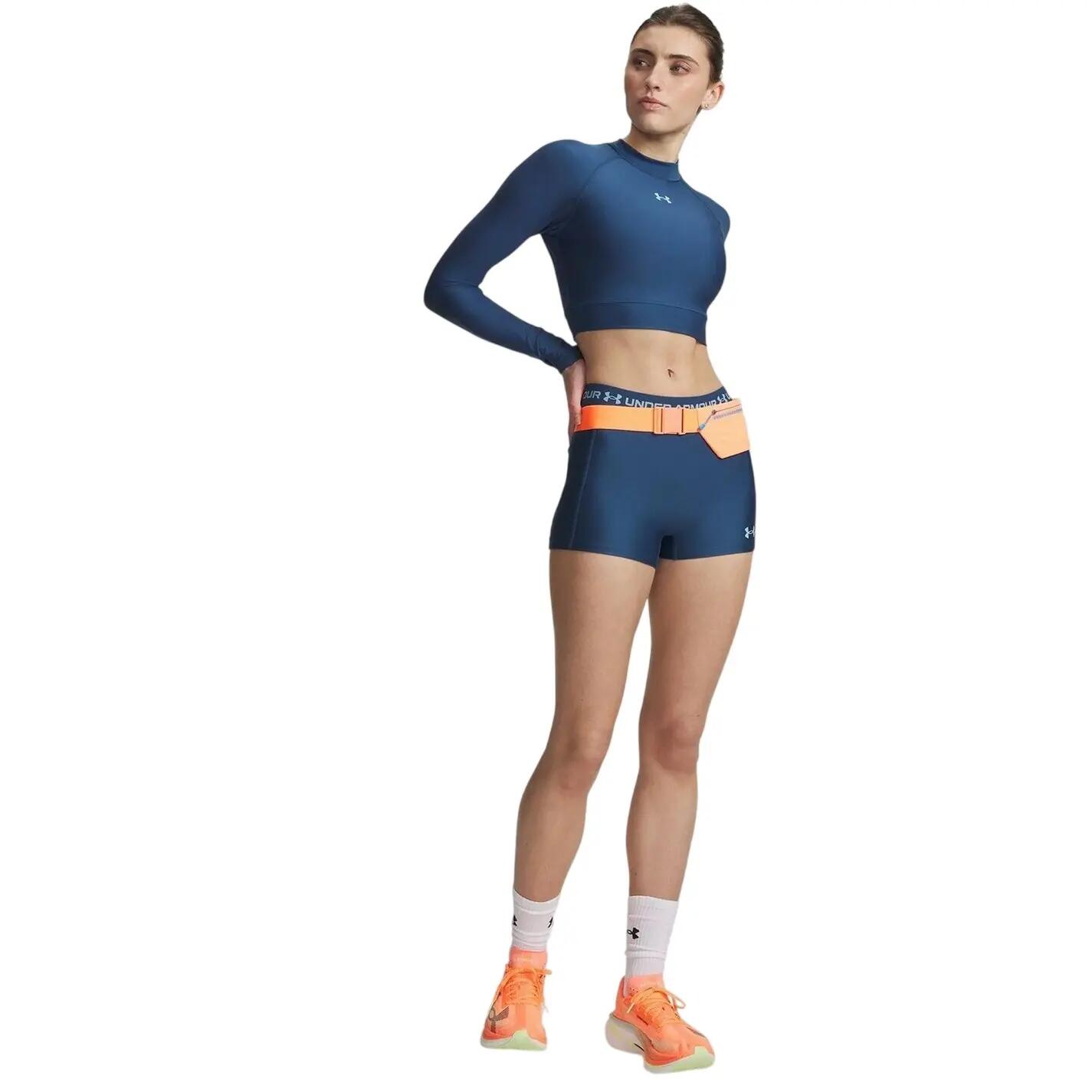 UNDER ARMOUR picture