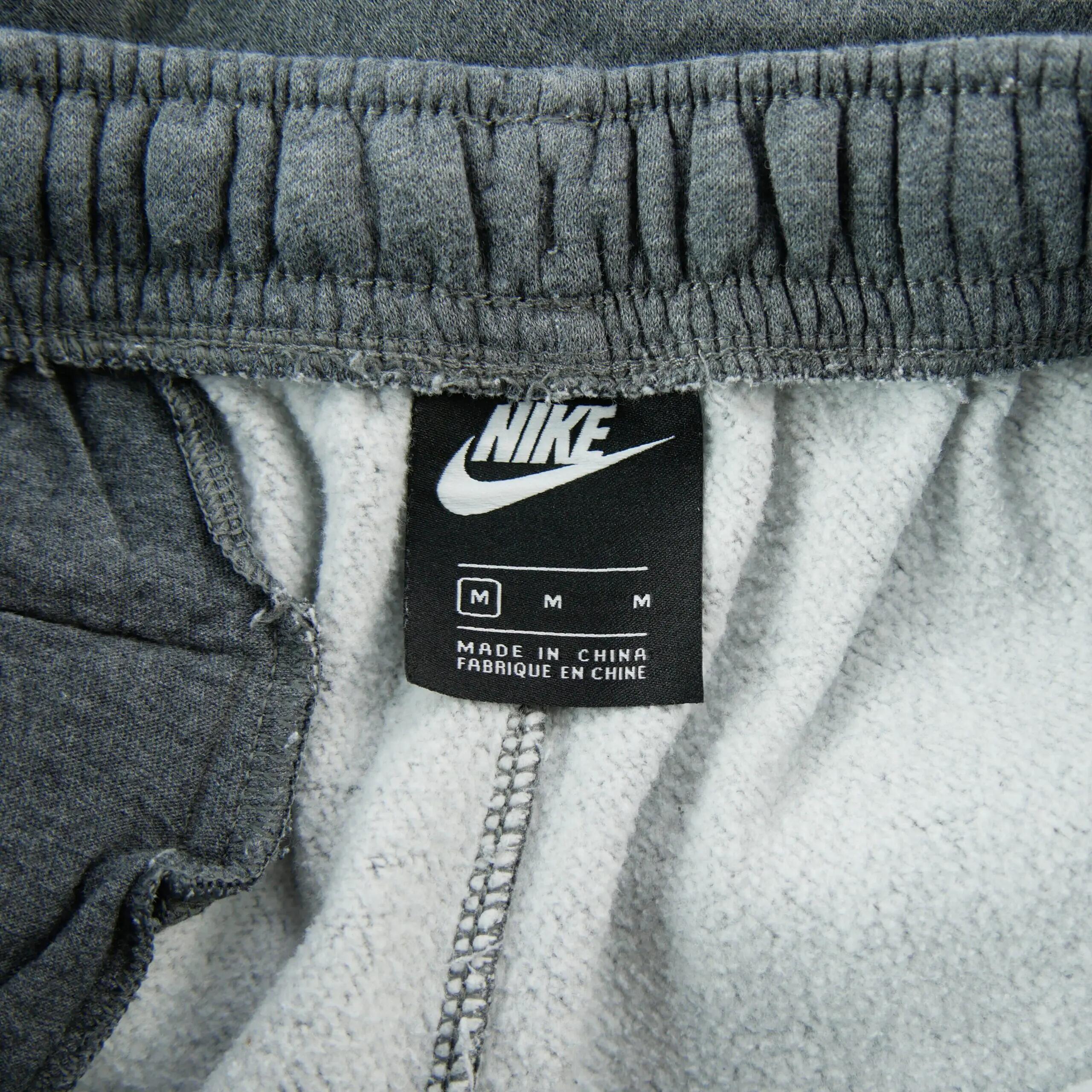 Tweedehands - Nike joggings voor heren Sportswear Club Fleece - Als nieuw 5/7