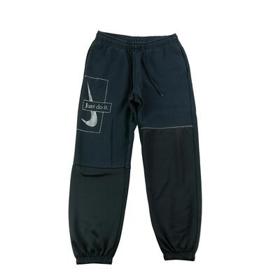 Second hand - Joggings Donna Nike Icon Clash - Stato eccellente