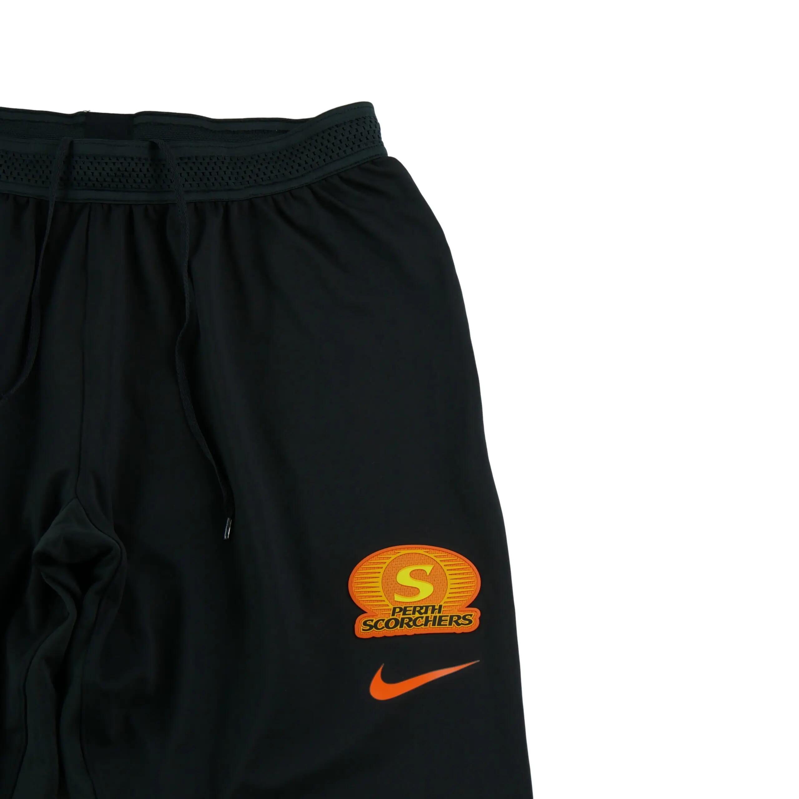 Tweedehands - Nike jogging heren Cardio Training zwart - Als nieuw 3/6