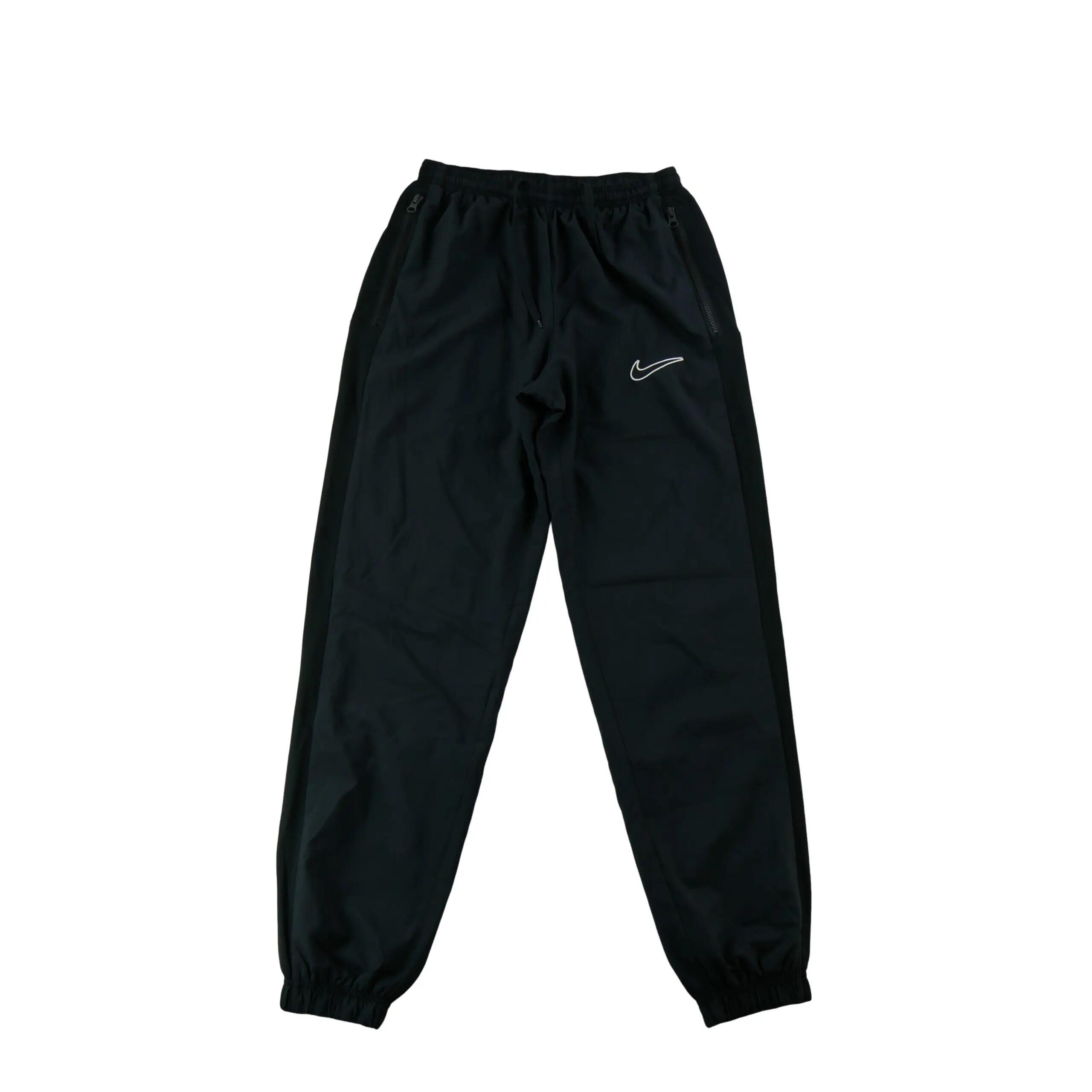 NIKE picture