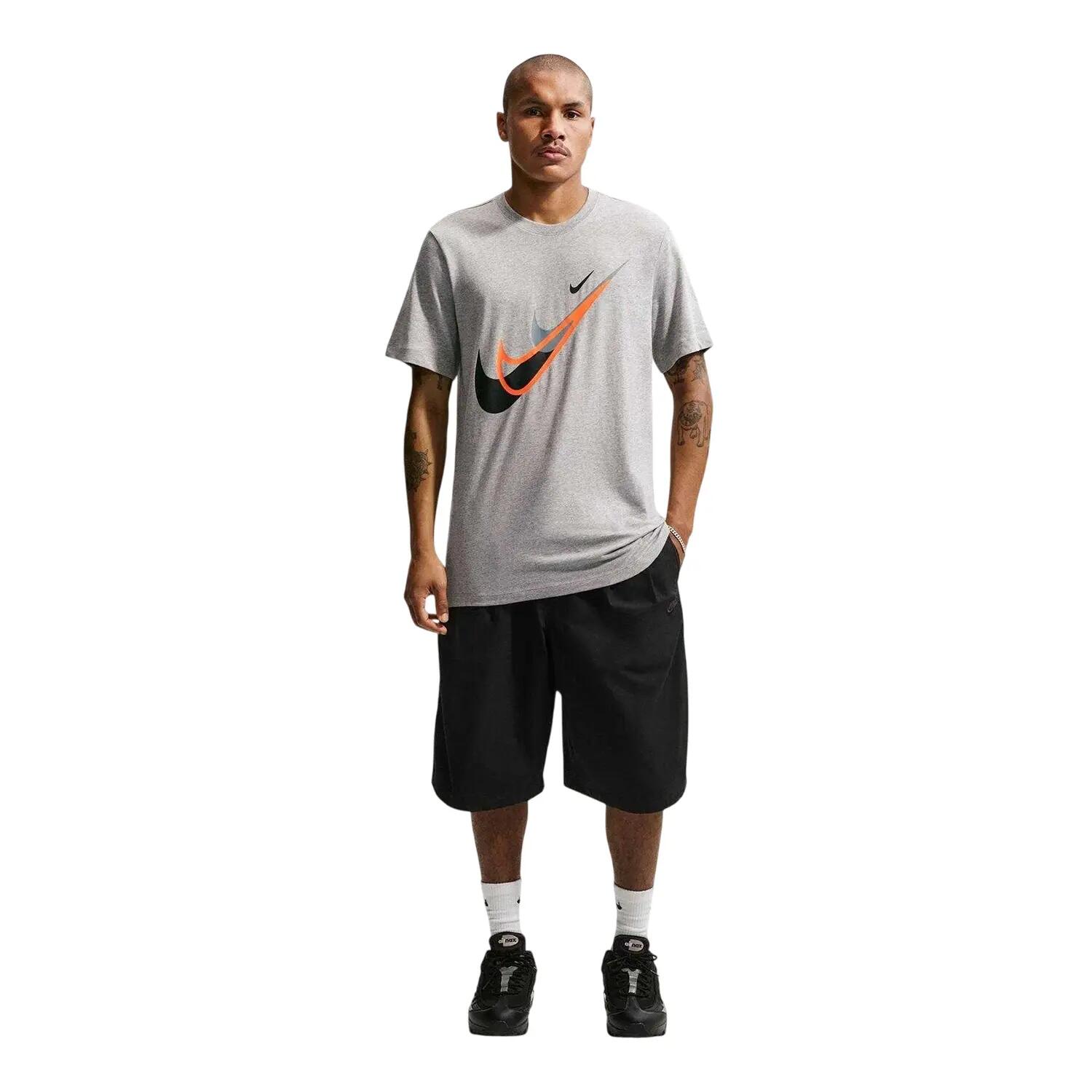 NIKE picture