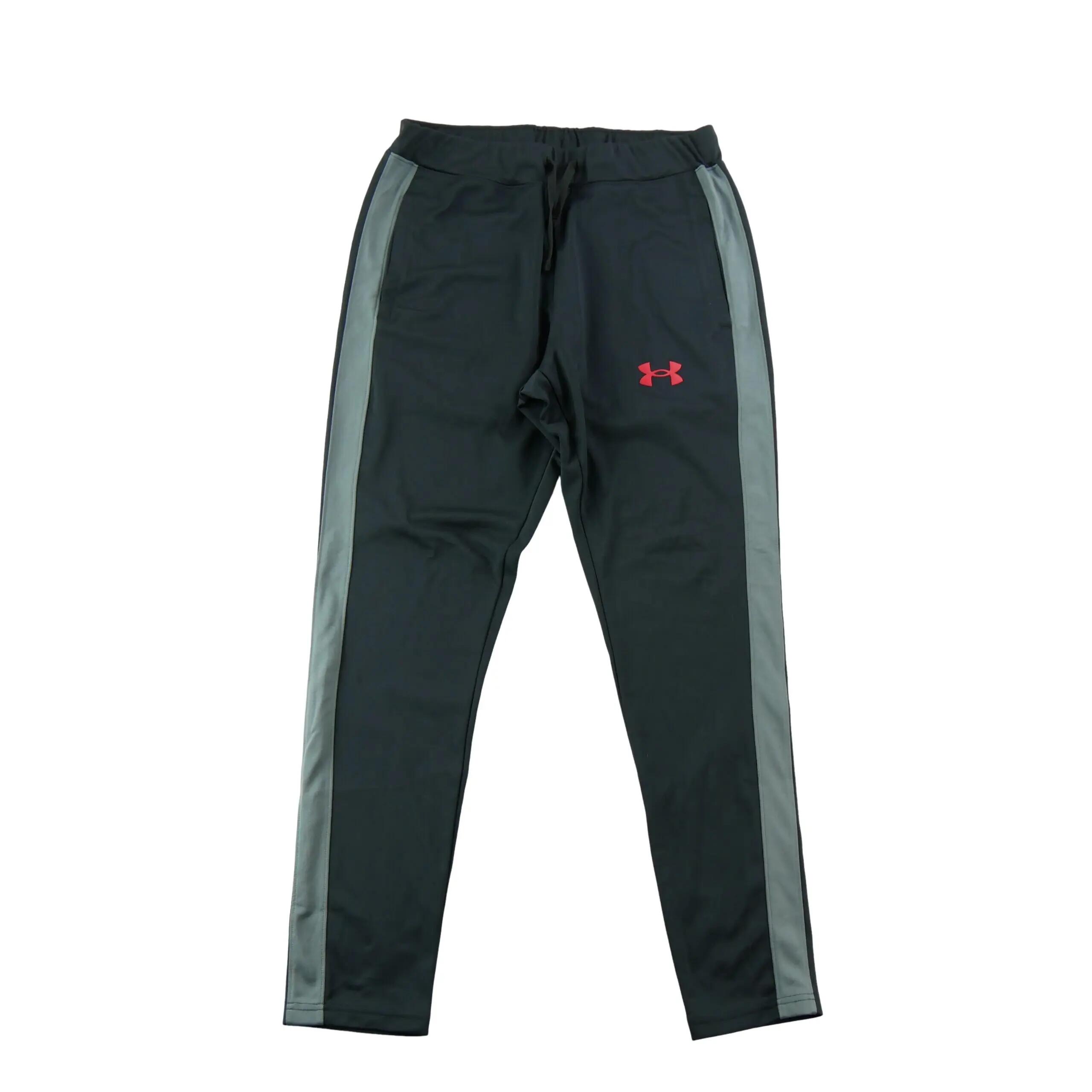UNDER ARMOUR picture