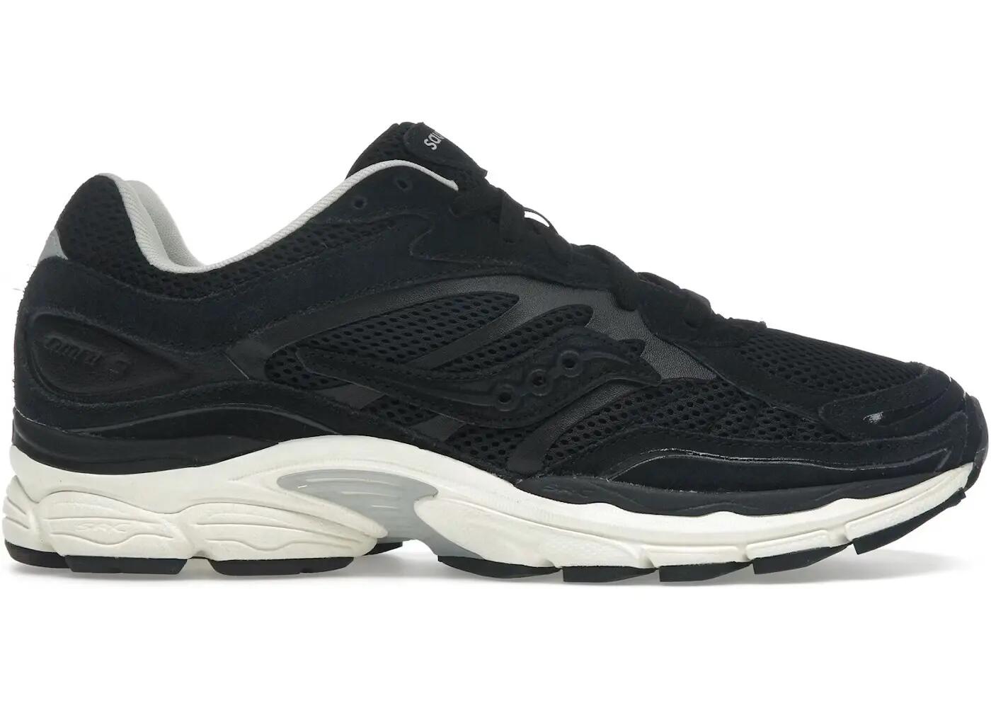SAUCONY picture