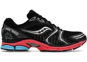 SAUCONY picture