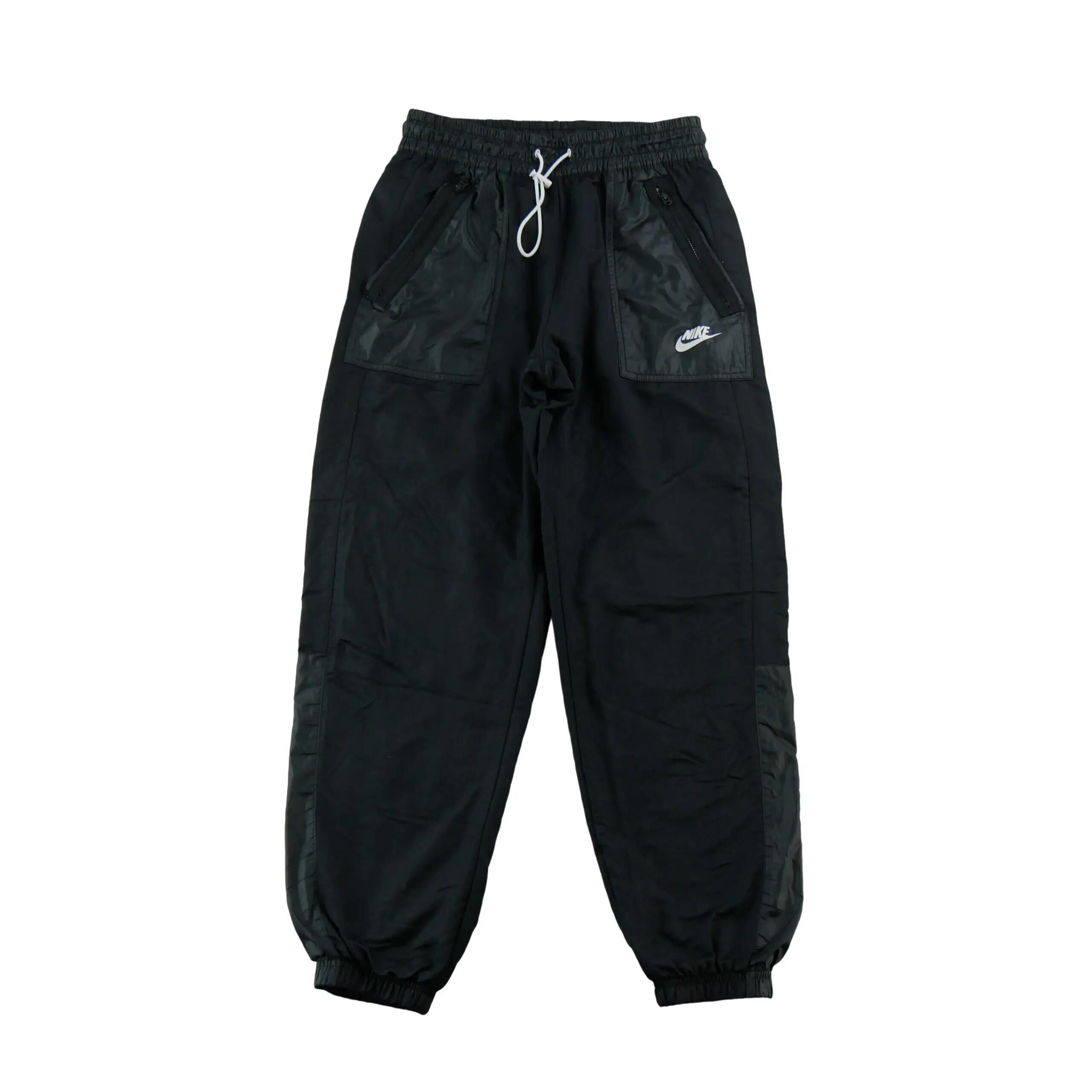 NIKE picture