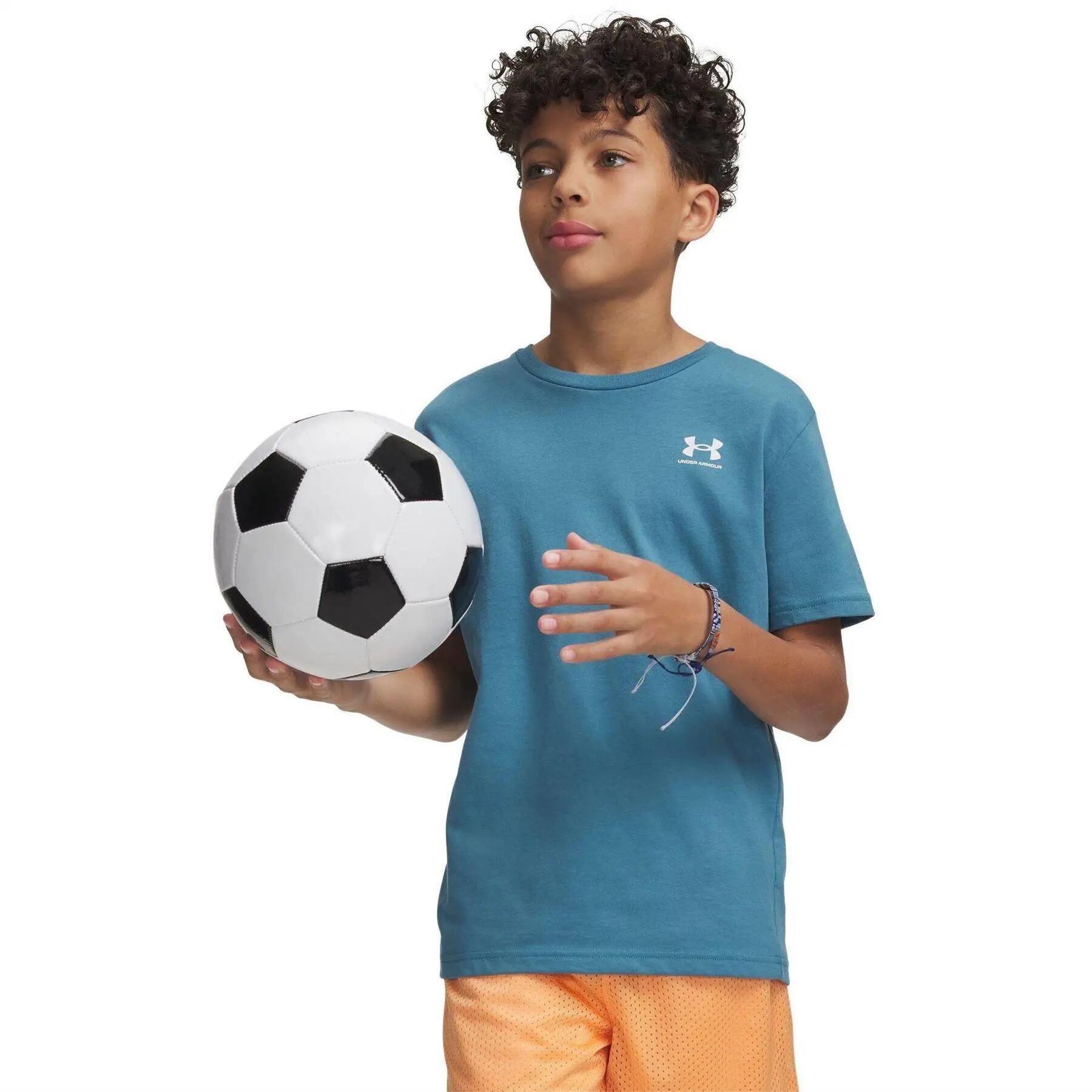 UNDER ARMOUR picture