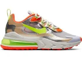 NIKE picture