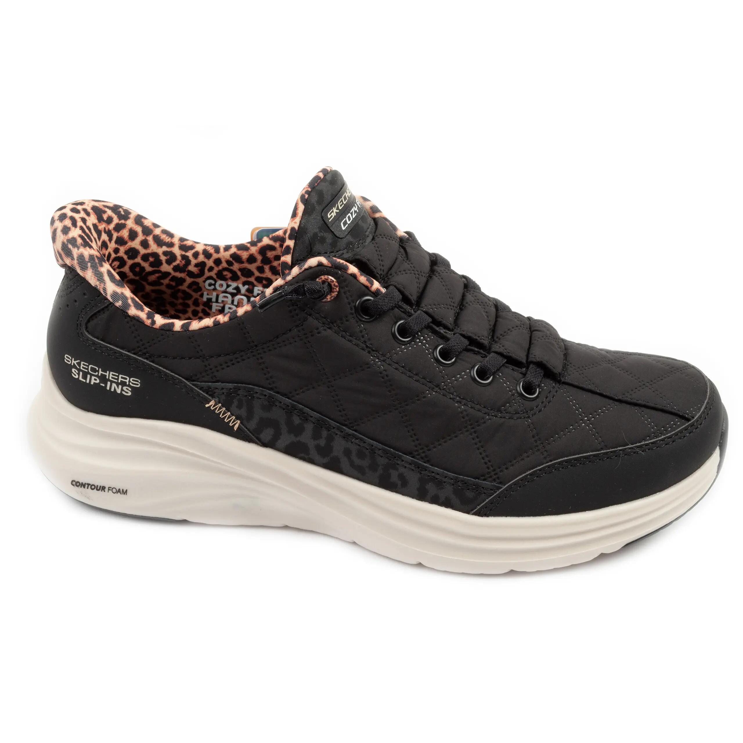 SKECHERS picture