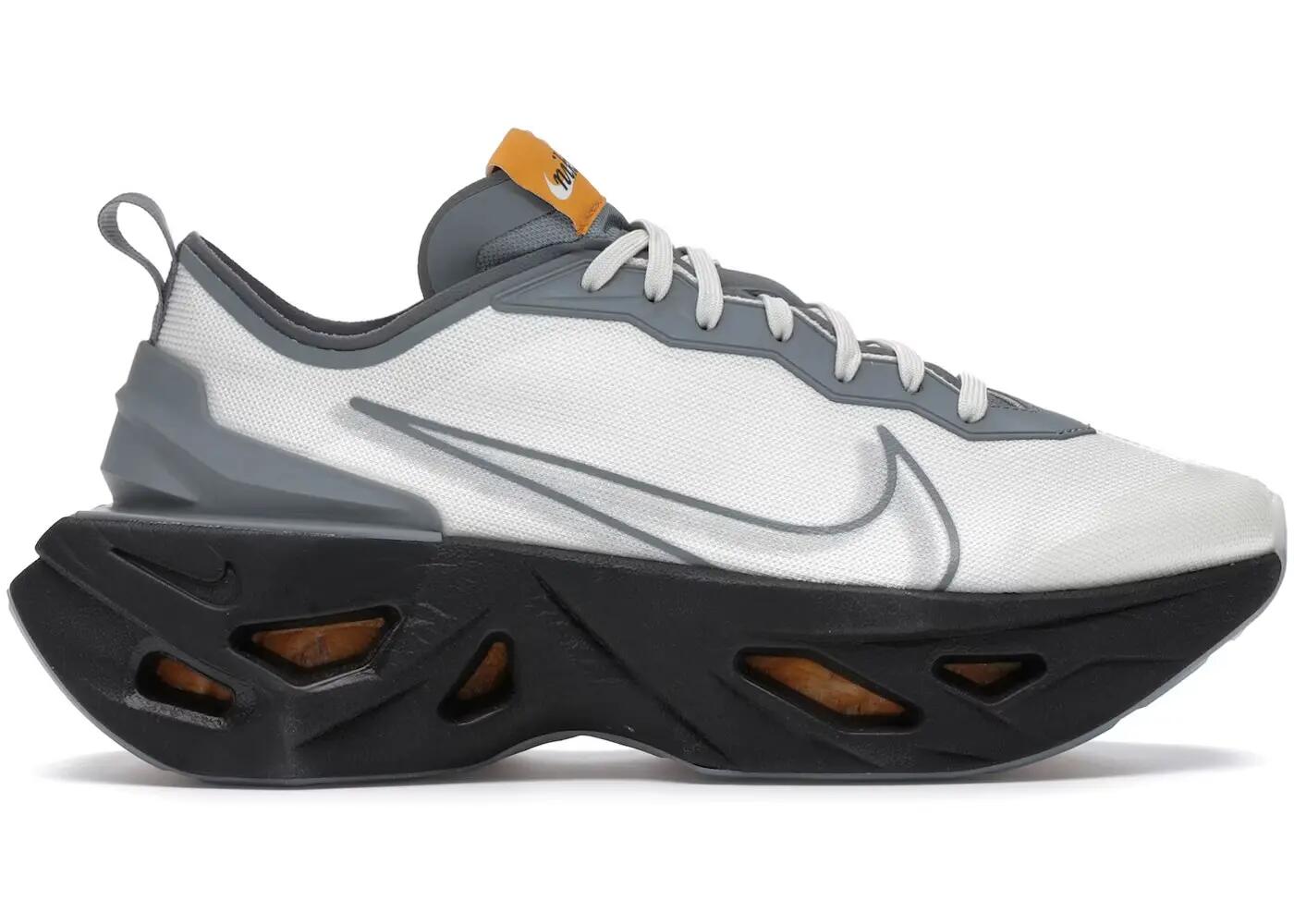NIKE picture