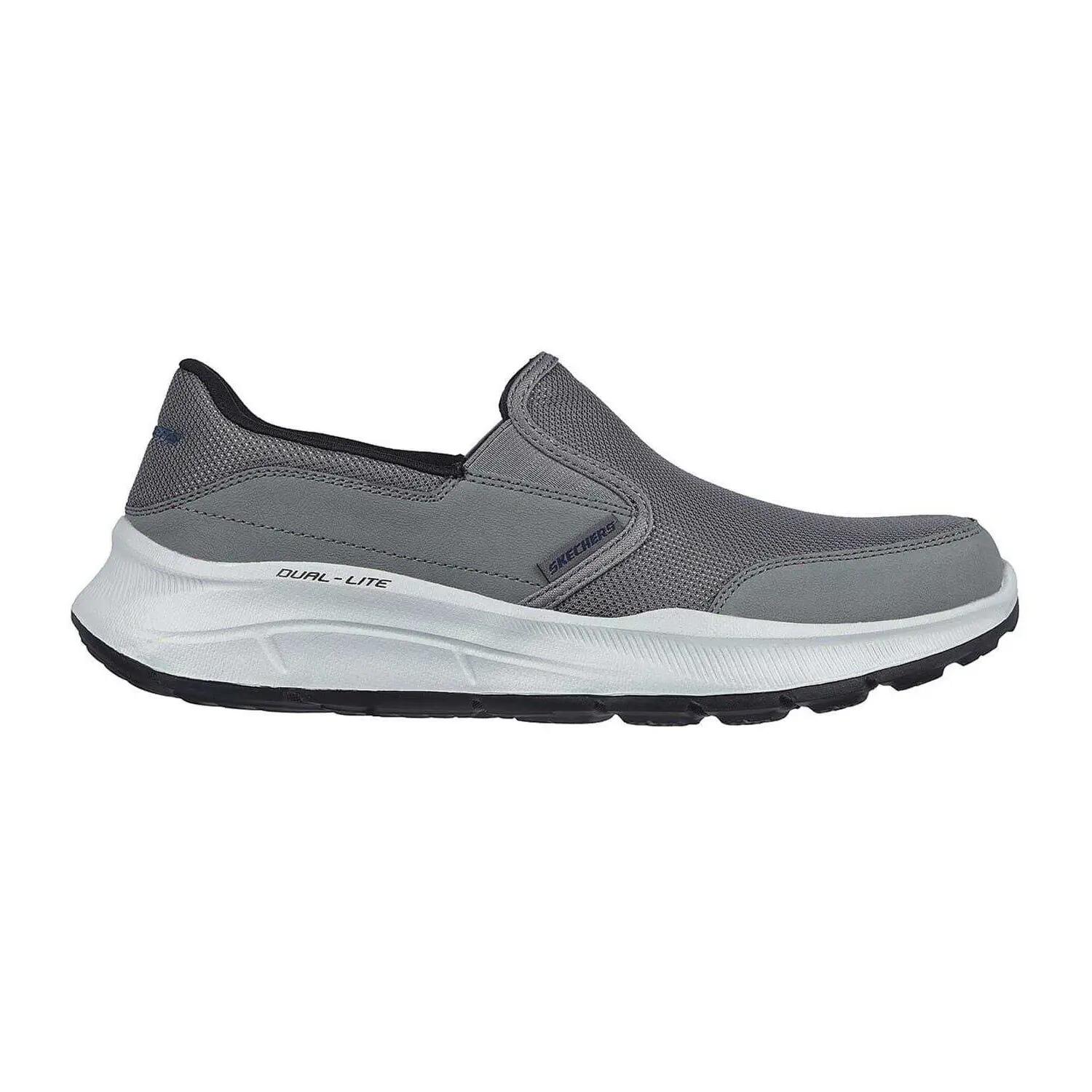 SKECHERS picture