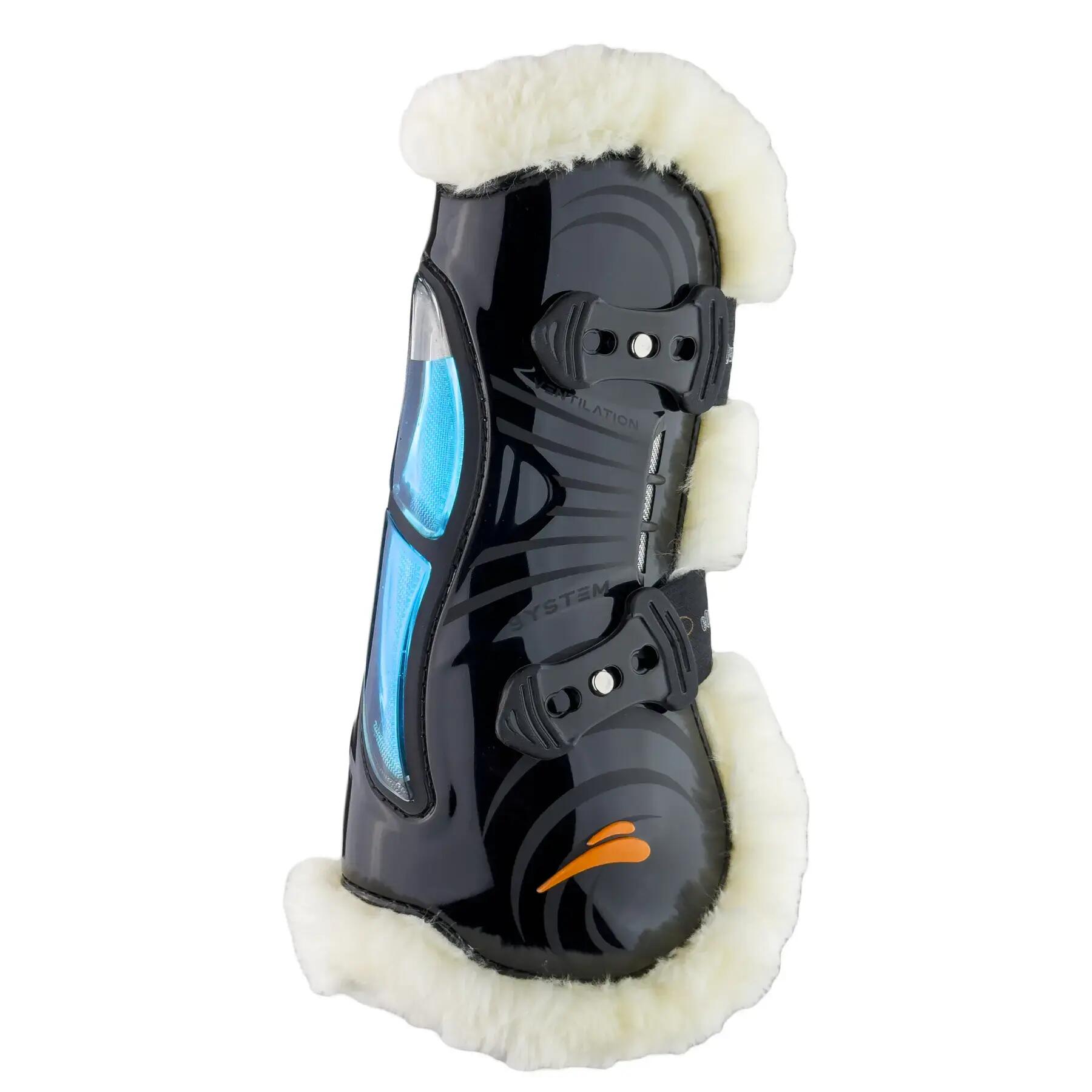 Otwarte ochraniacze na przednie nogi dla koni z futrem eQuick Airshock Fluffy 3/3