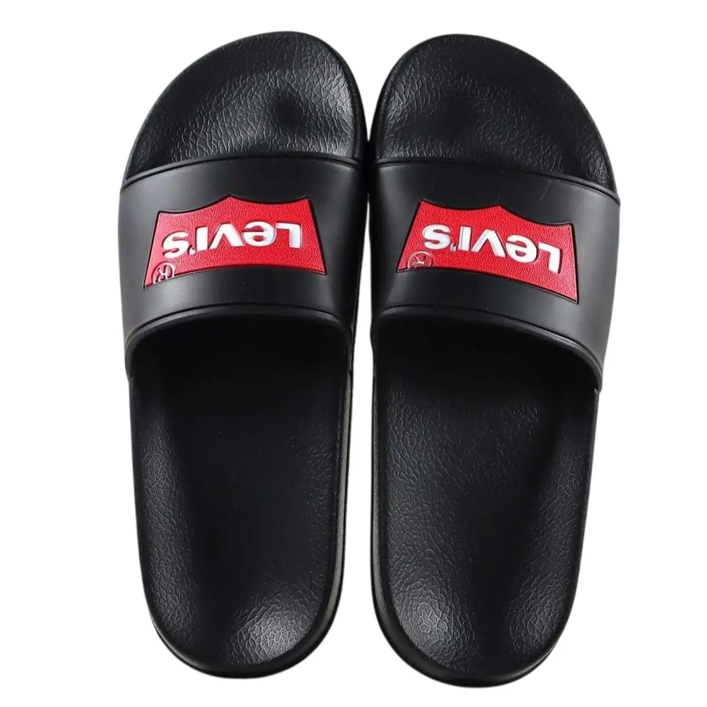 Sliders Logo Ali Di PipistrelloDonna Levis Nero 4/4