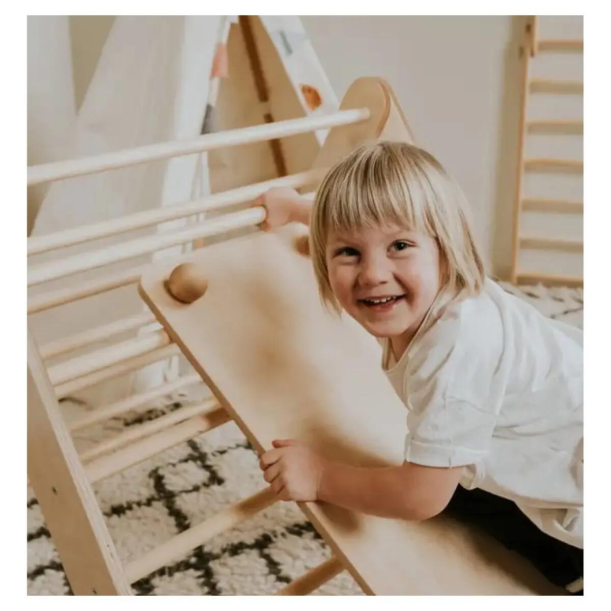 Rampe pastel en bois montessori 2/2