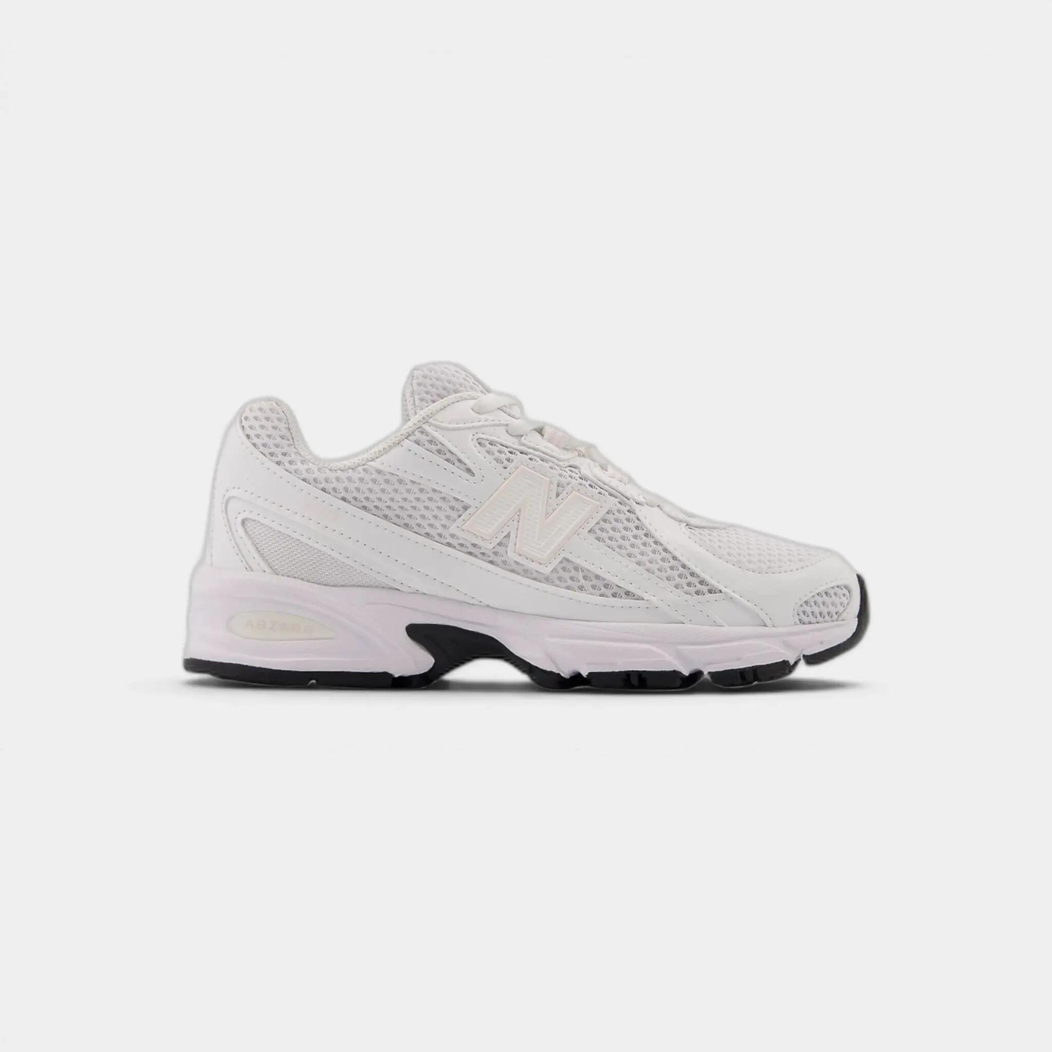NEW BALANCE picture