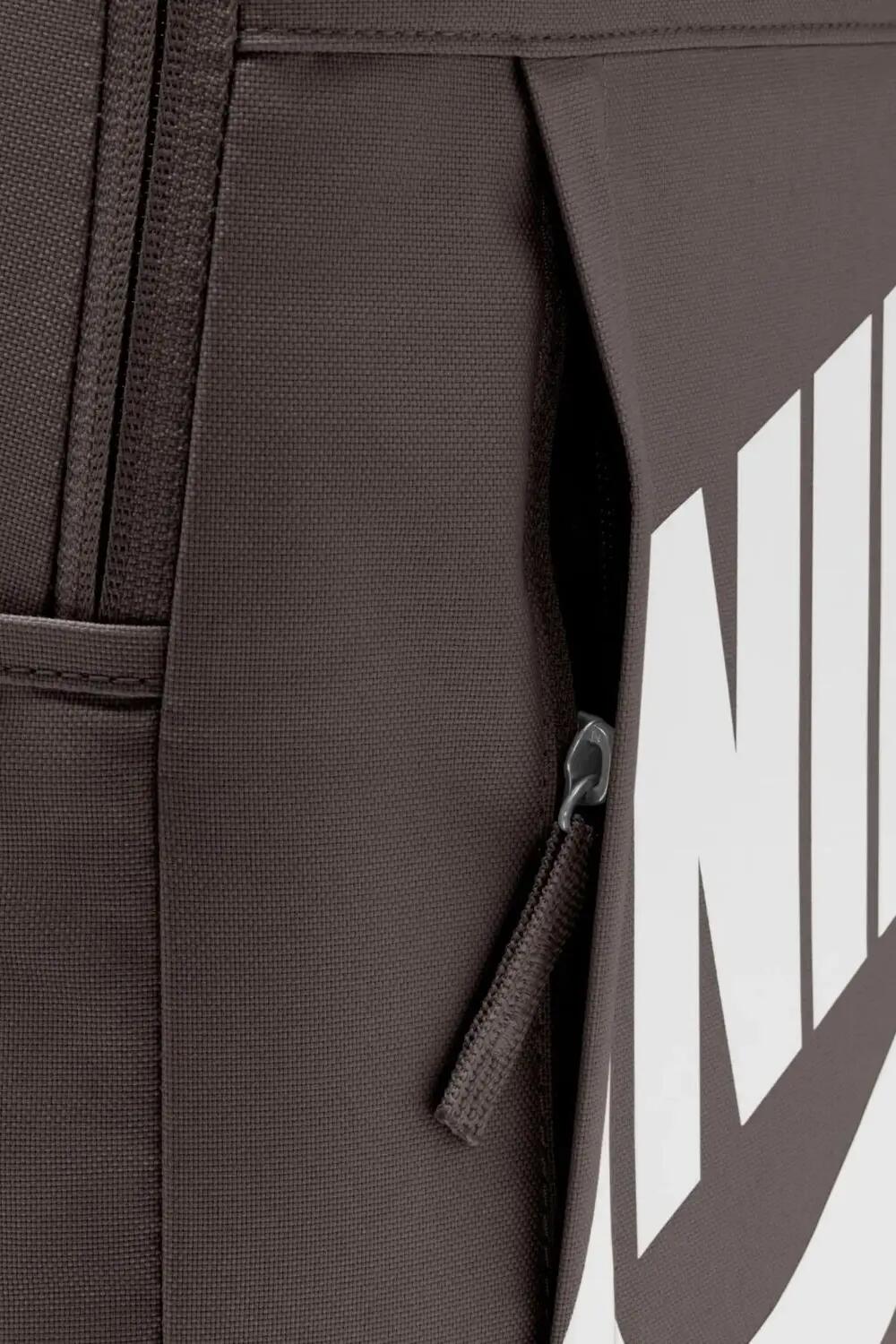 Mochila Nike Elemental 21L 4/5