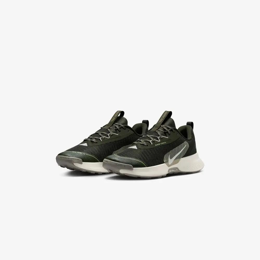 NIKE picture