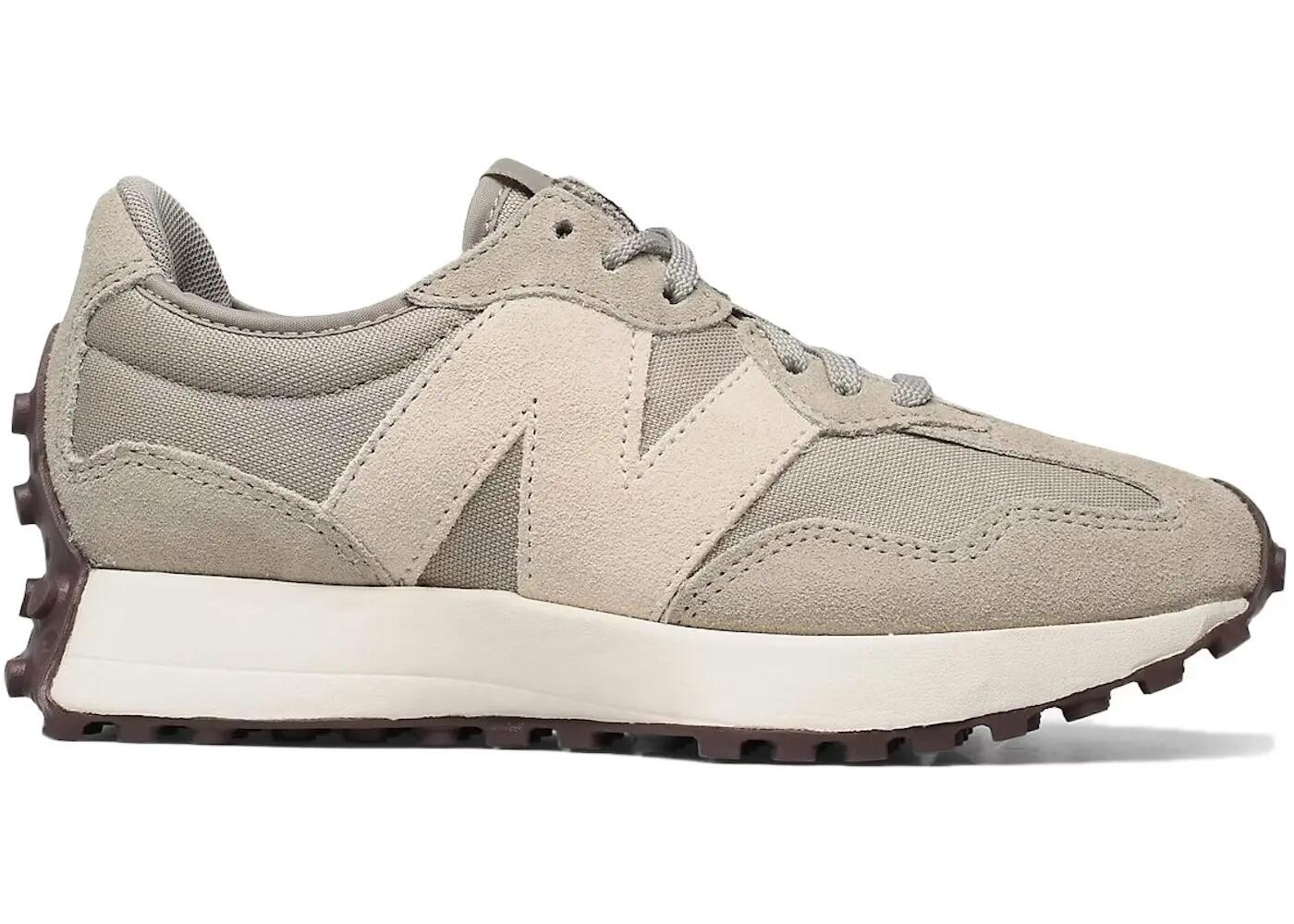 NEW BALANCE picture