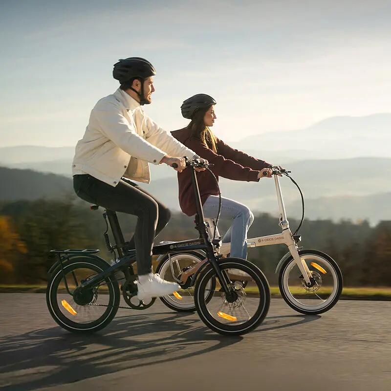 Air Carbon skládací elektrokolo, řemenový pohon, motor Bafang, GPS 5/6