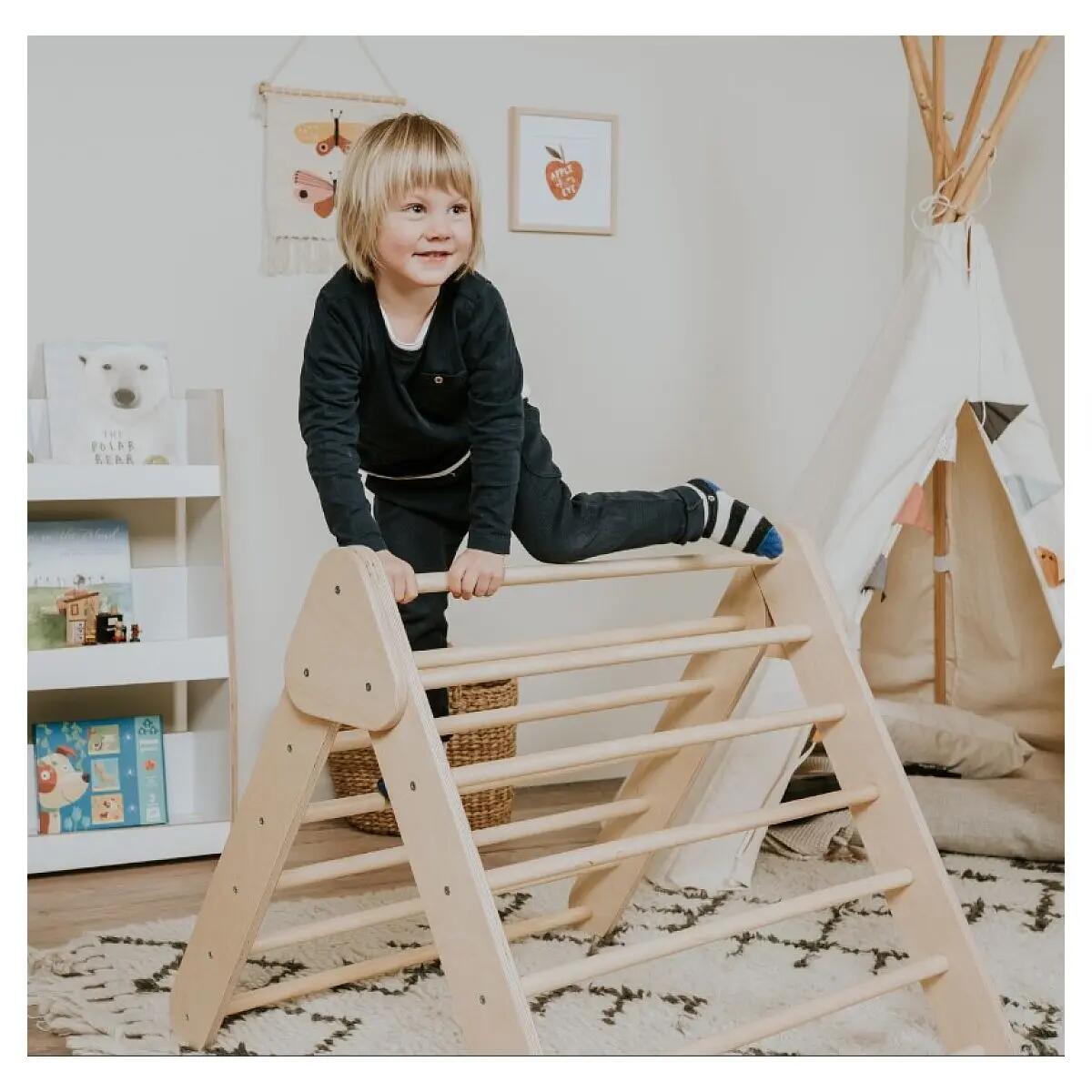 Triangle Pikler en bois - naturel 2/2