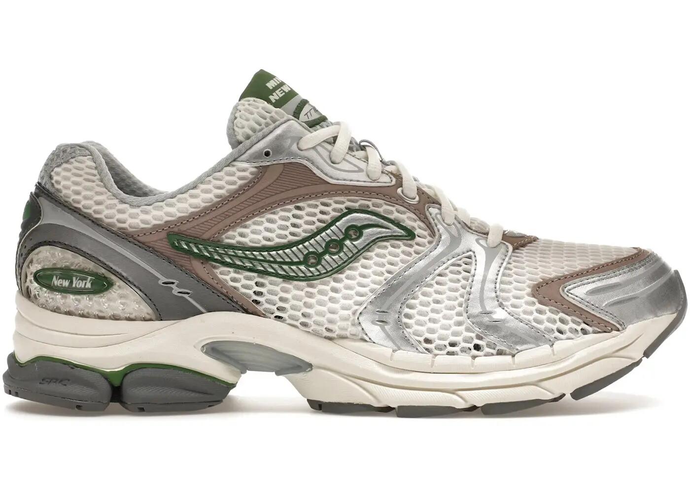 SAUCONY picture