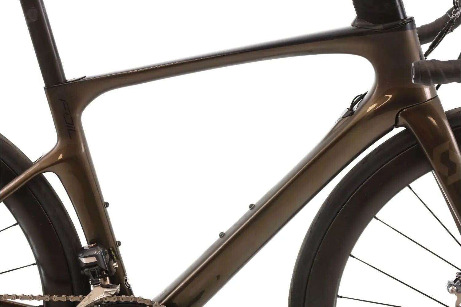 Segunda Vida · Bicicleta carretera ·  Foil10 Disc Di2 11V · Muy buen estado 2/8