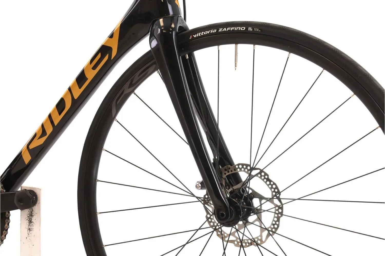 Tweedehands racefiets · Ridley Fenix SL Disc · Zeer goede toestand 5/8