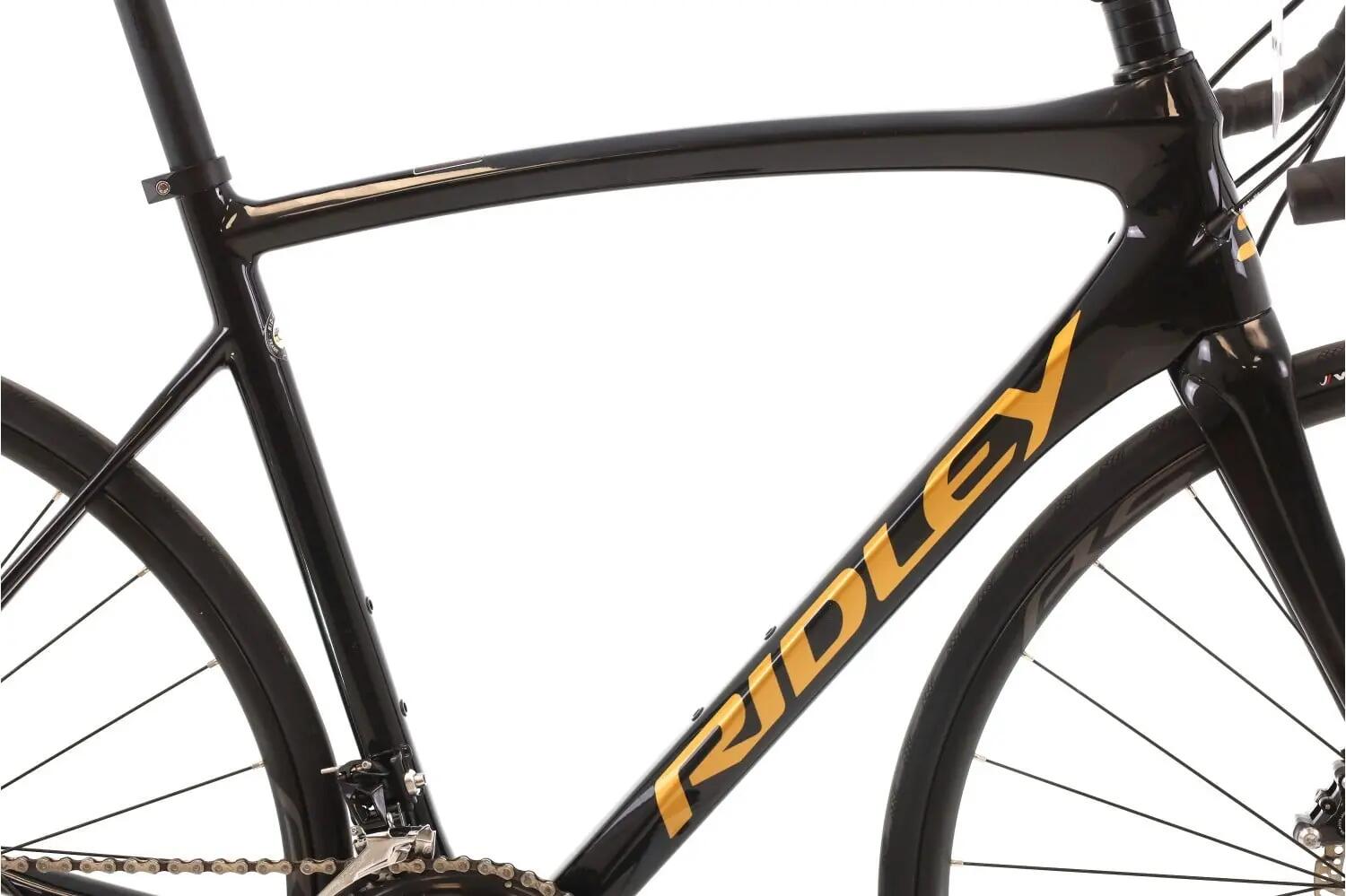 Tweedehands racefiets · Ridley Fenix SL Disc · Zeer goede toestand 2/8