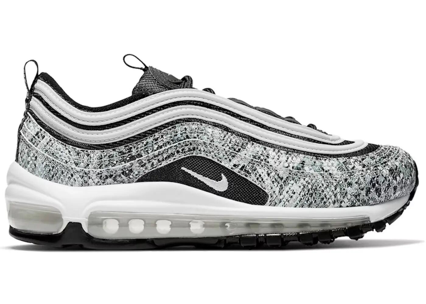 NIKE picture