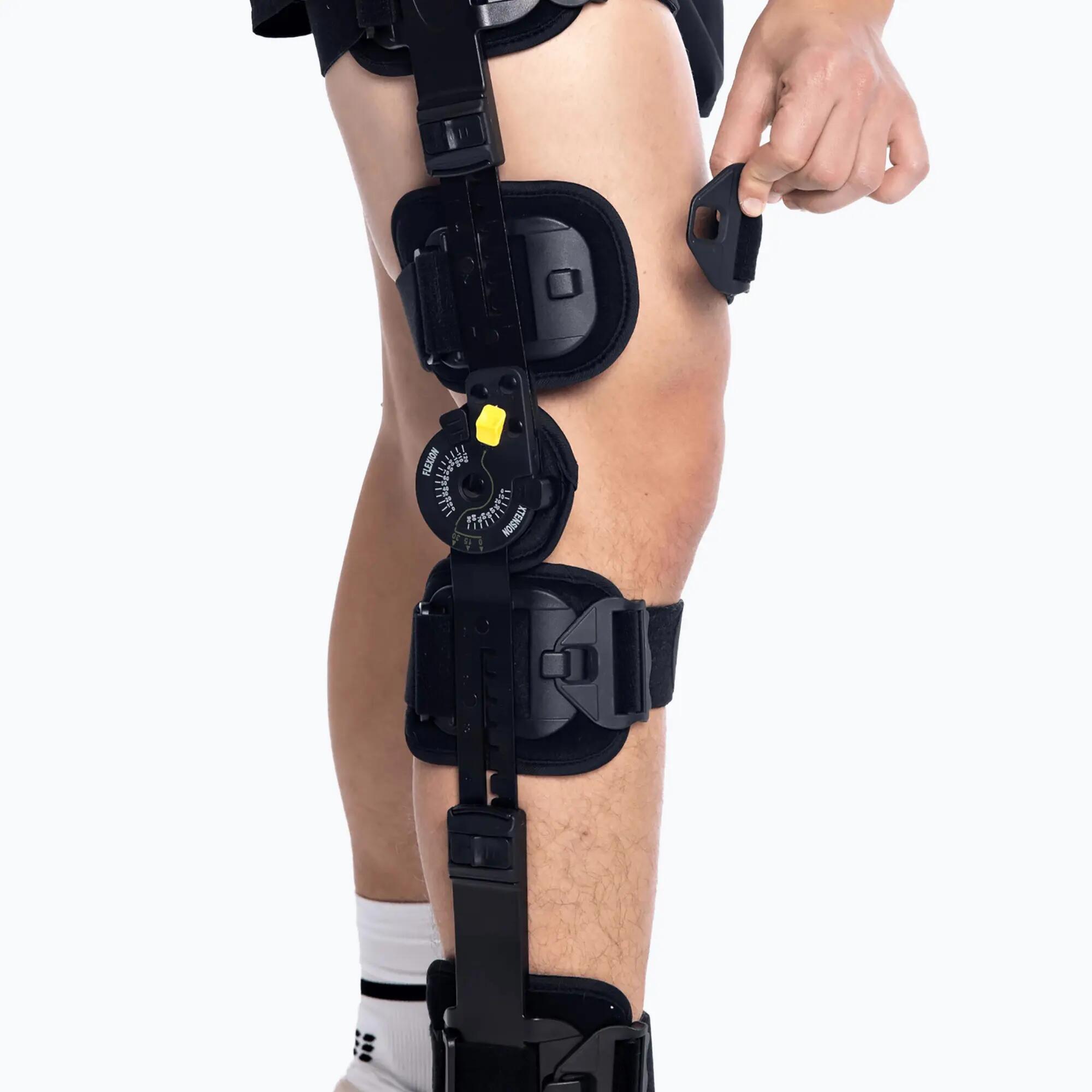 MSupport Red kniebrace 3/3