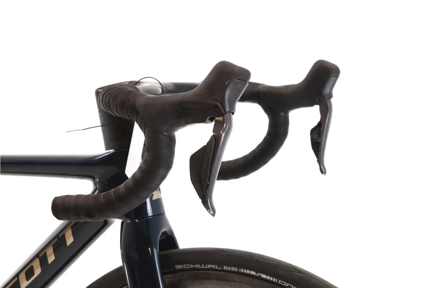 Bici strada ricondizionata ·  Addict 20 Di2 12V · Ottimo stato 6/8