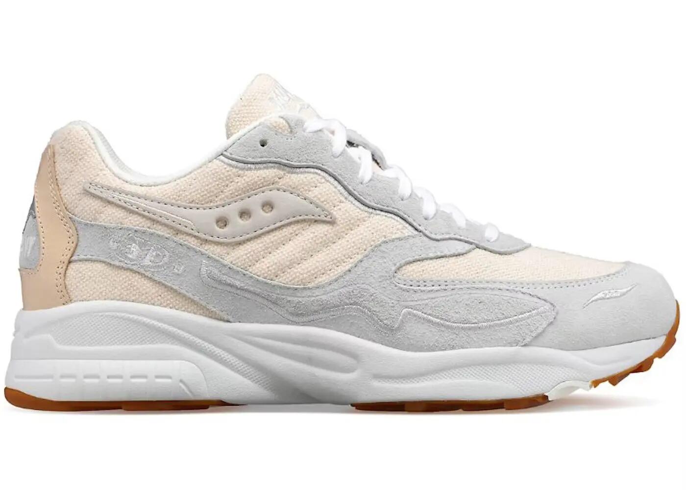 SAUCONY picture