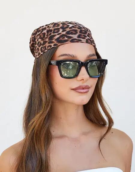 HAWKERS - Lunettes de soleil pour homme et femme ONE UPTOWN - BLACK APPLE 8/9
